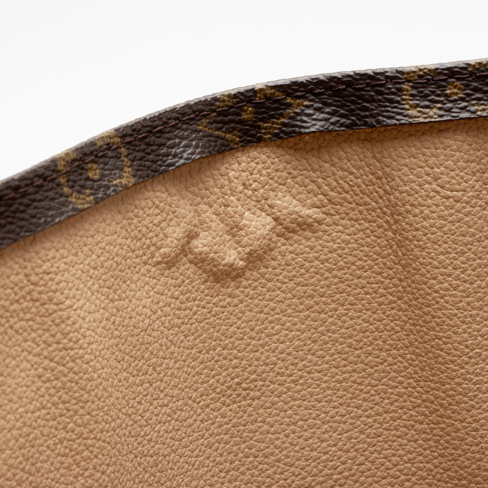 Louis Vuitton Vintage Monogram Canvas Sac Plat Tote (SHF-wc7X4x)