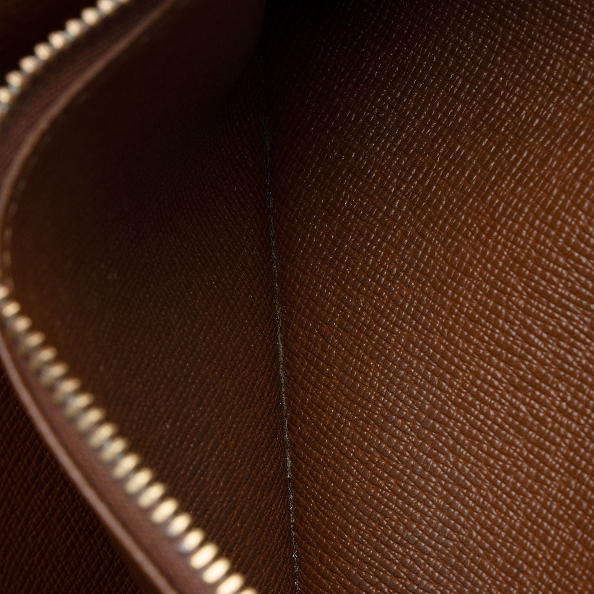 Louis Vuitton Vintage Monogram Canvas Sarah Wallet (SHF-0DkSZp)