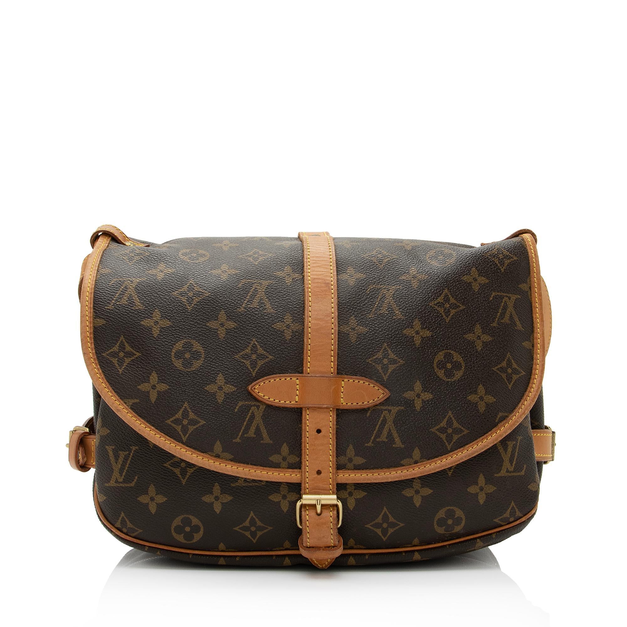 Louis Vuitton Vintage Monogram Canvas Saumur 30 Messenger Bag (SHF-TyPWbw)