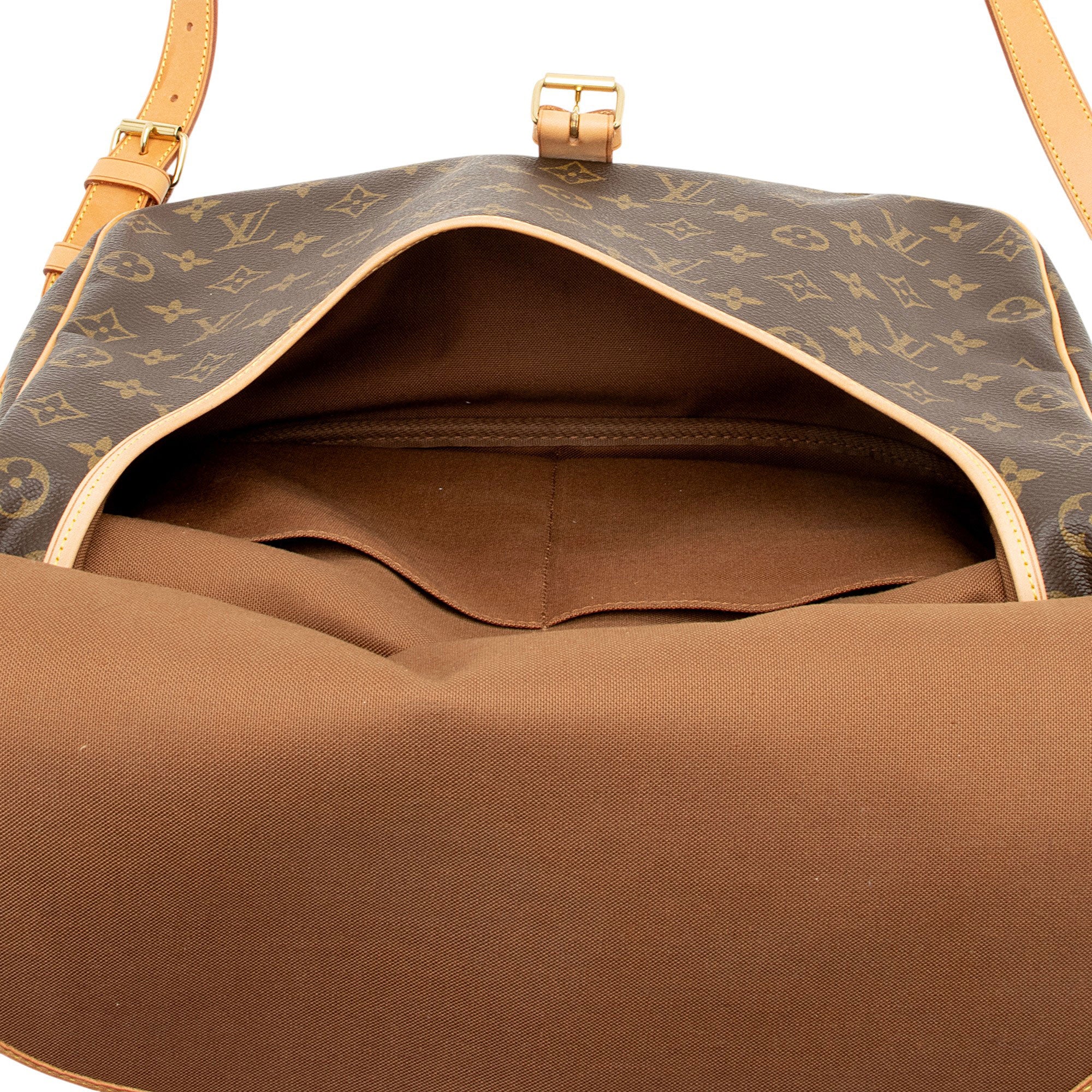 Louis Vuitton Vintage Monogram Canvas Saumur 35 Messenger