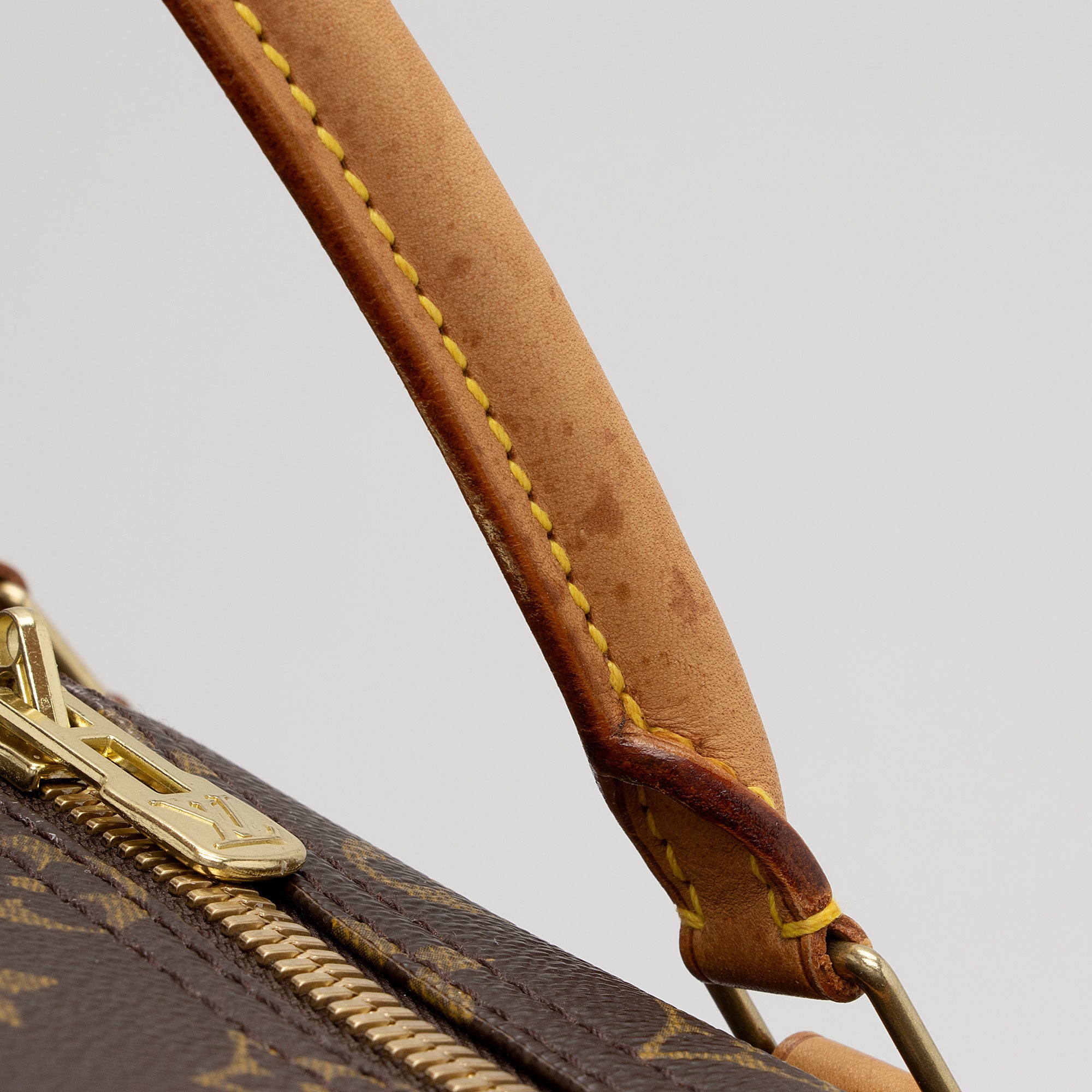 Louis Vuitton Vintage Monogram Canvas Sirius 45 Weekender (SHF-omloN0)