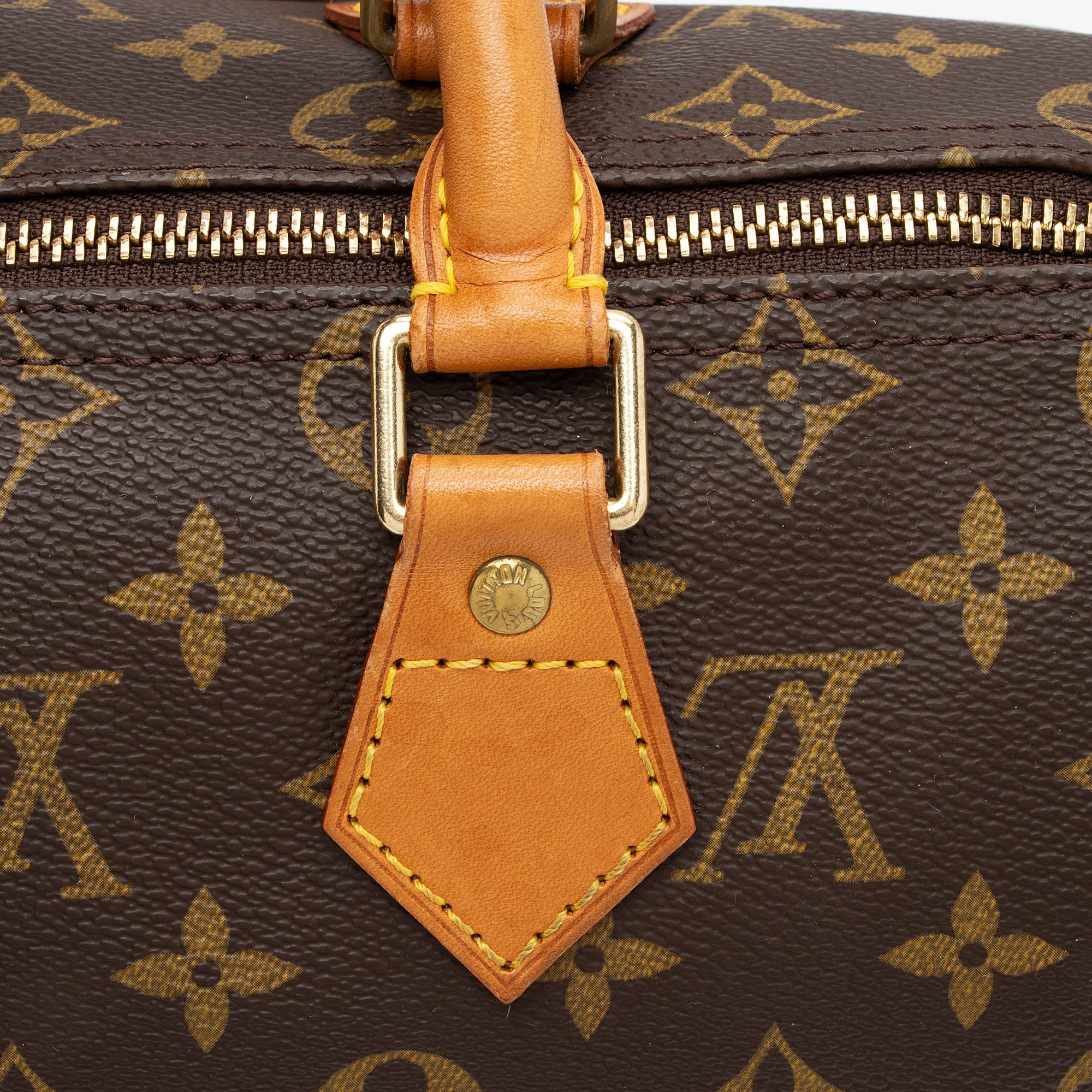 Louis Vuitton Vintage Monogram Canvas Speedy 25 Satchel (SHF-vnaAGt)