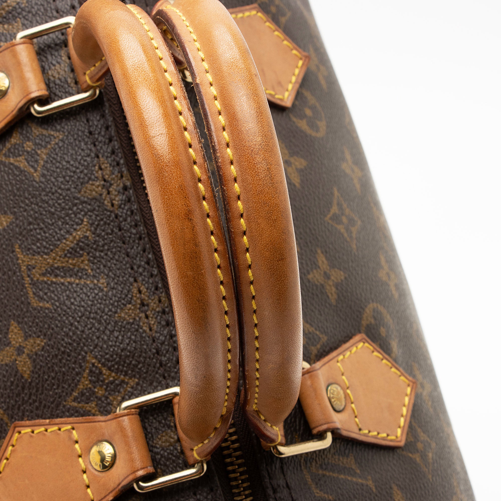 Louis Vuitton Vintage Monogram Canvas Speedy 40 Satchel (SHF-9L1Ijf)