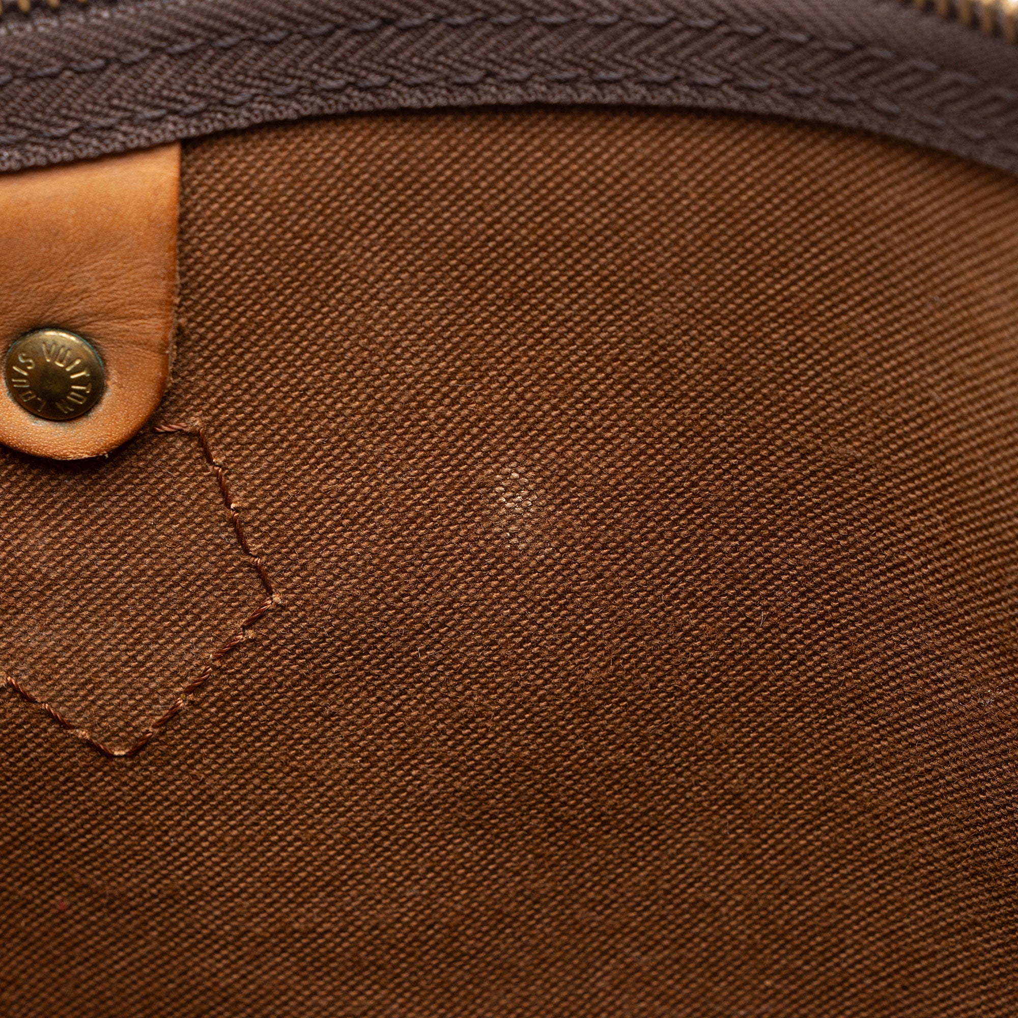 Louis Vuitton Vintage Monogram Canvas Speedy 40 Satchel (SHF-9L1Ijf)