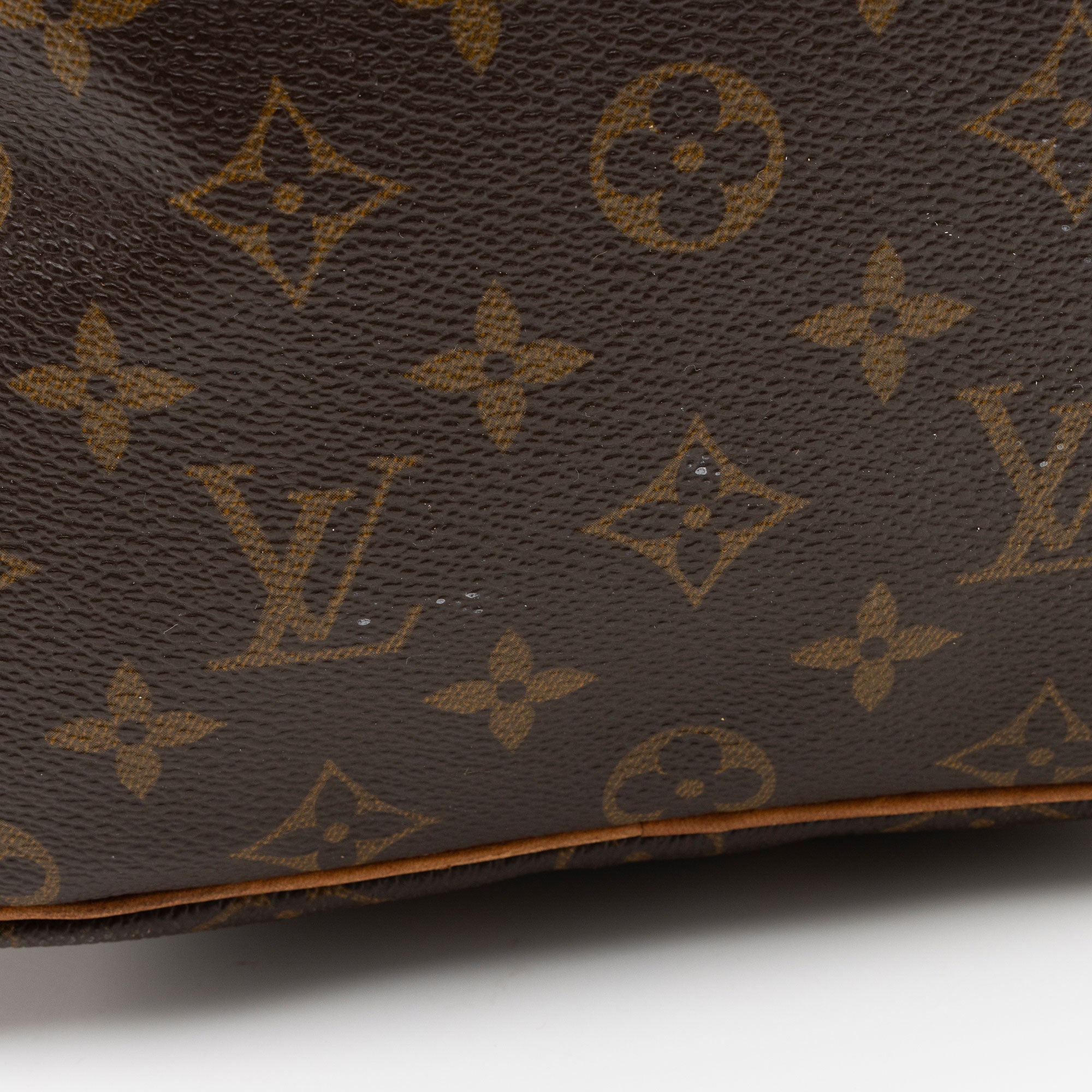 Louis Vuitton Vintage Monogram Canvas Speedy 40 Satchel (SHF-9L1Ijf)