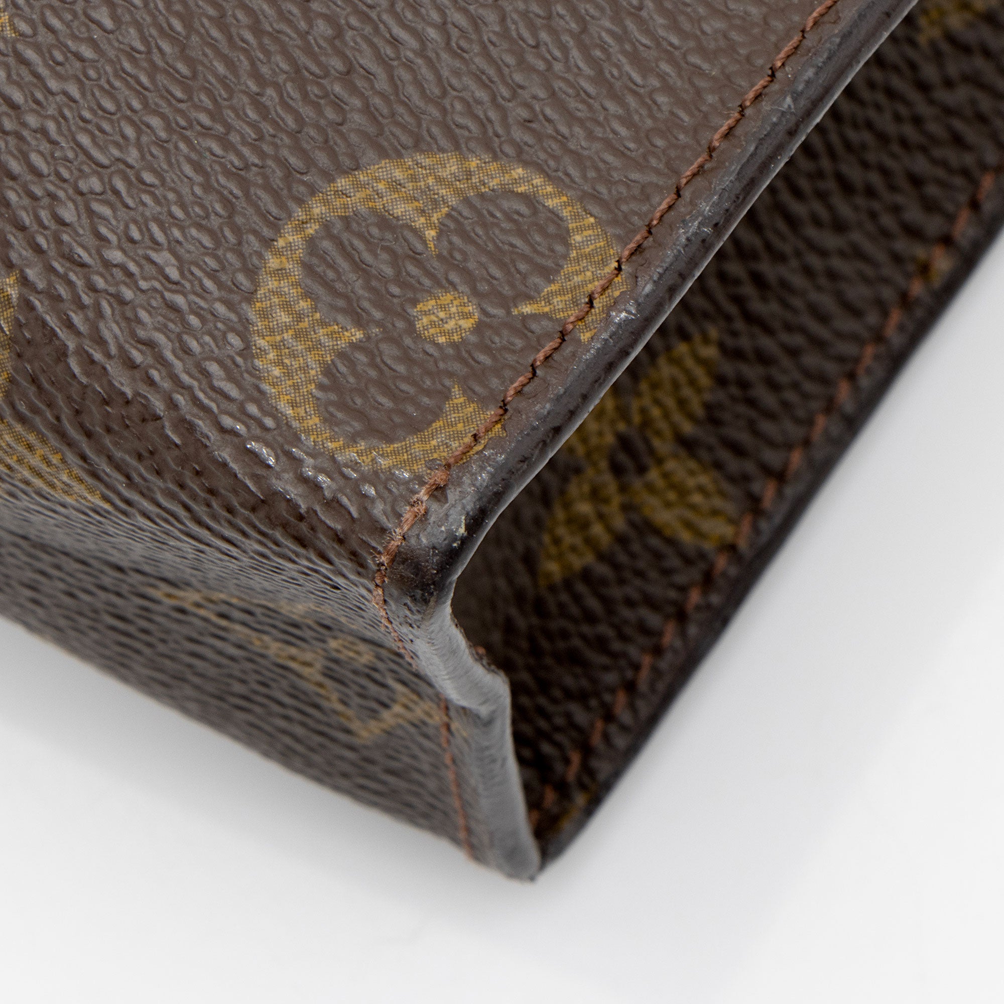 Louis Vuitton Vintage Monogram Canvas Toiletry Pouch 26