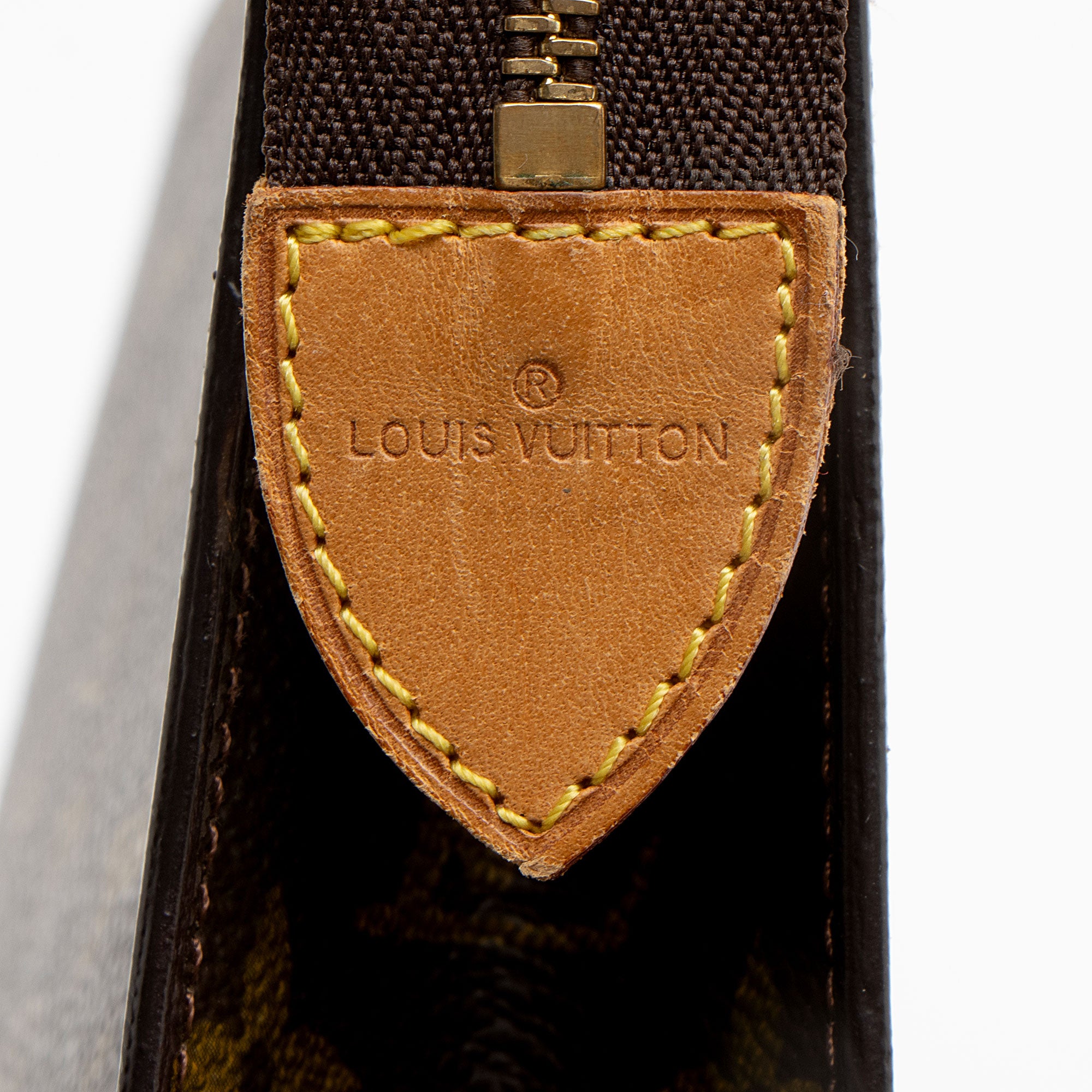 Louis Vuitton Vintage Monogram Canvas Toiletry Pouch 26