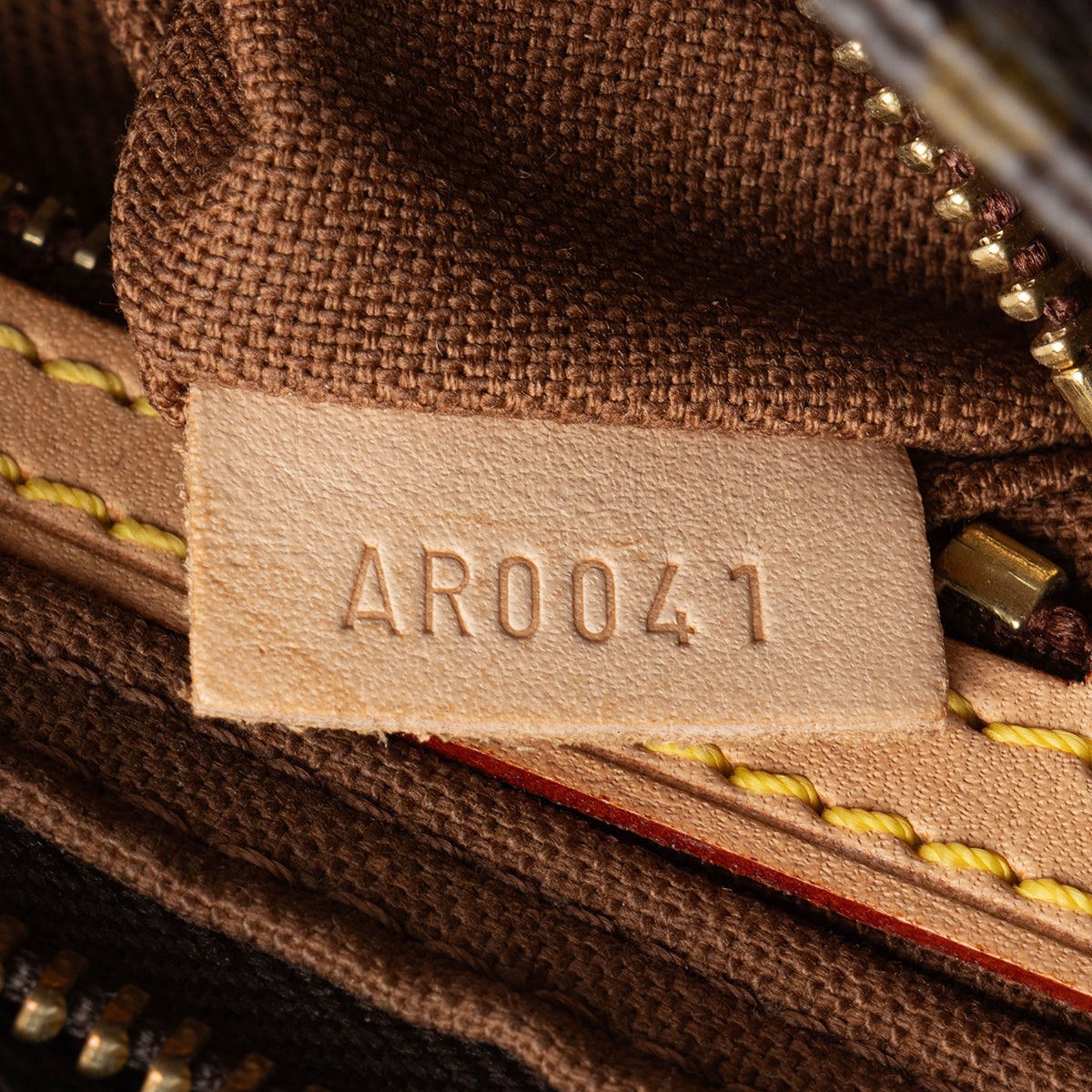 Louis Vuitton Vintage Monogram Canvas Trotteur Shoulder Bag