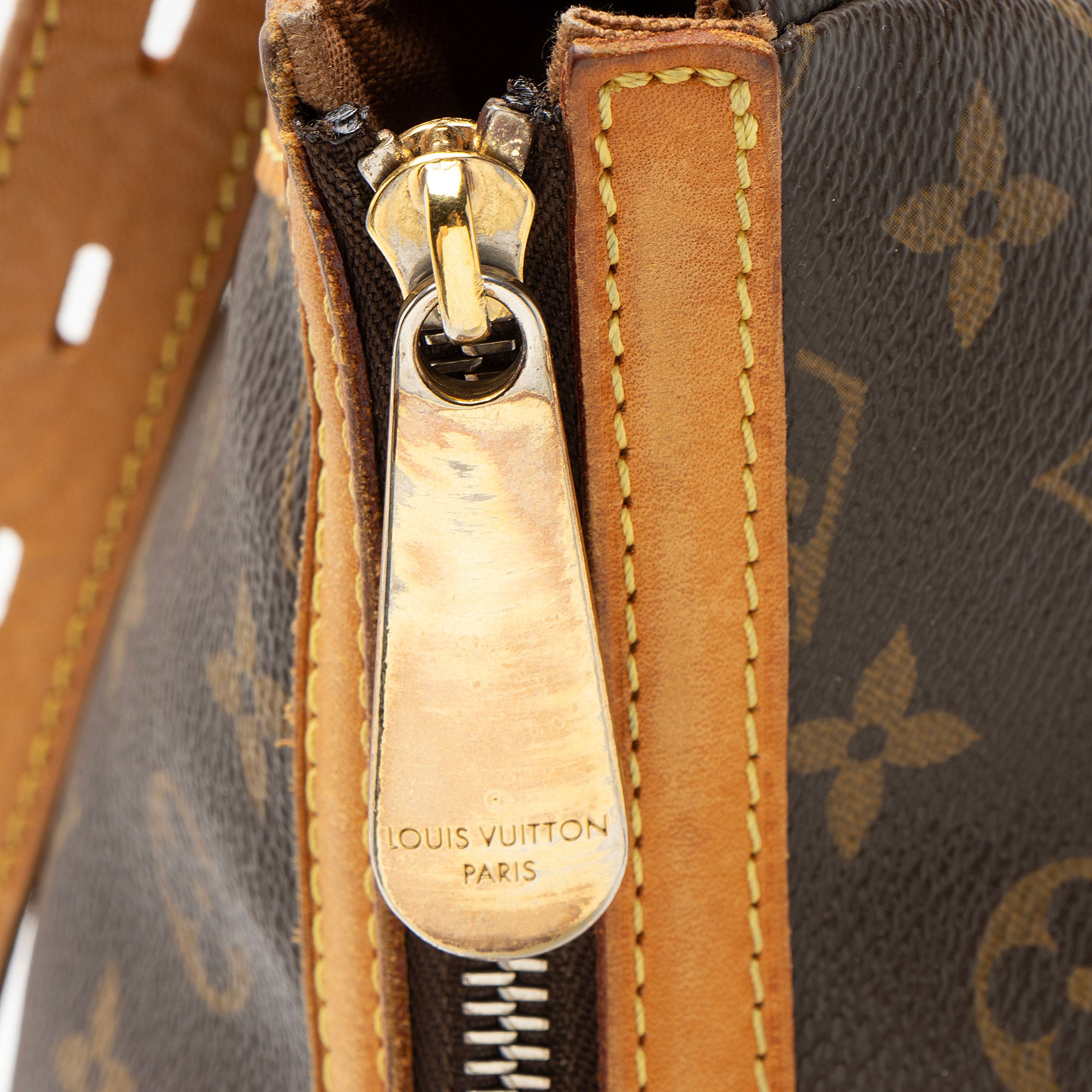 Louis Vuitton Vintage Monogram Canvas Tulum GM Shoulder Bag
