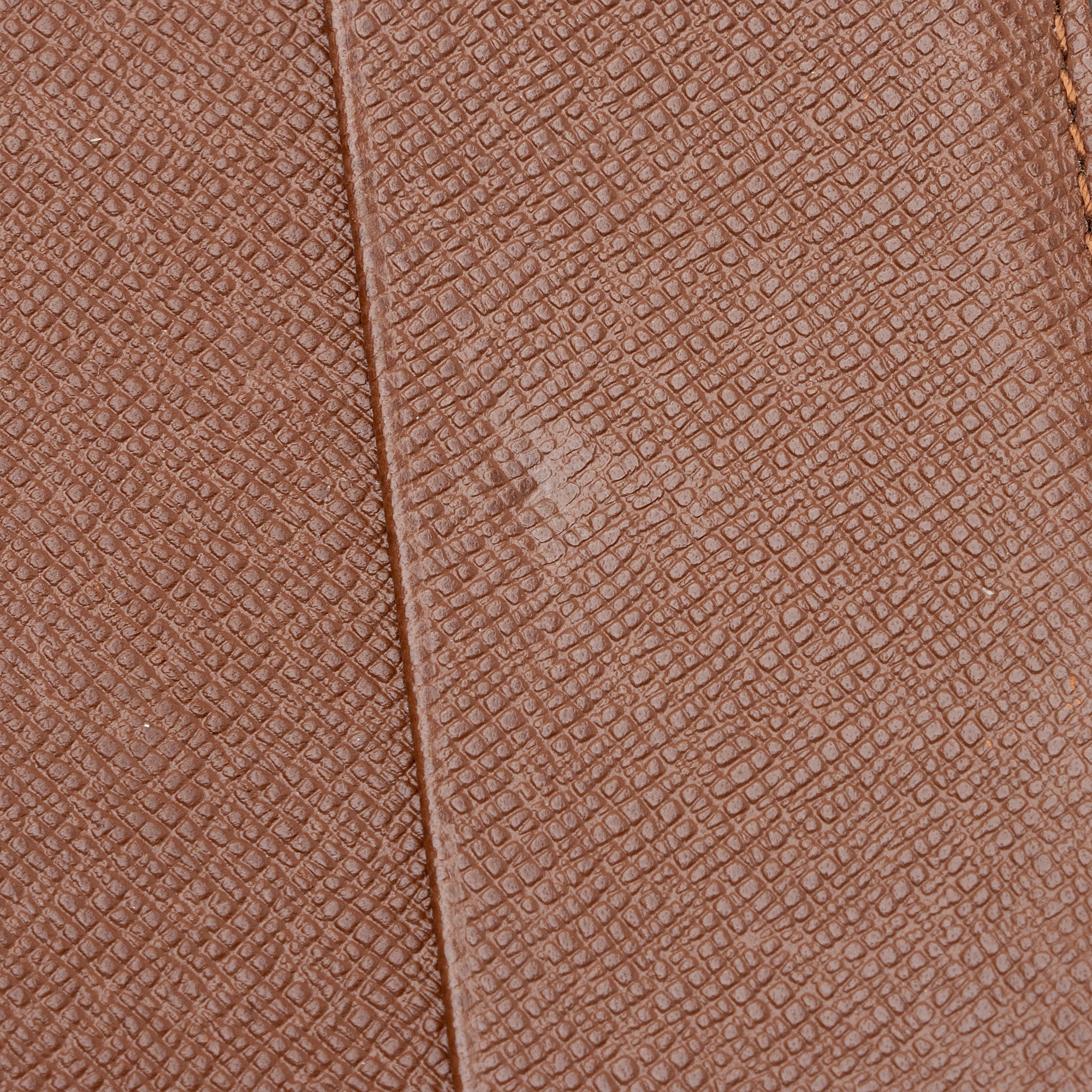 Louis Vuitton Vintage Monogram Canvas Zipped Compact Wallet (SHF-l3w9oX)