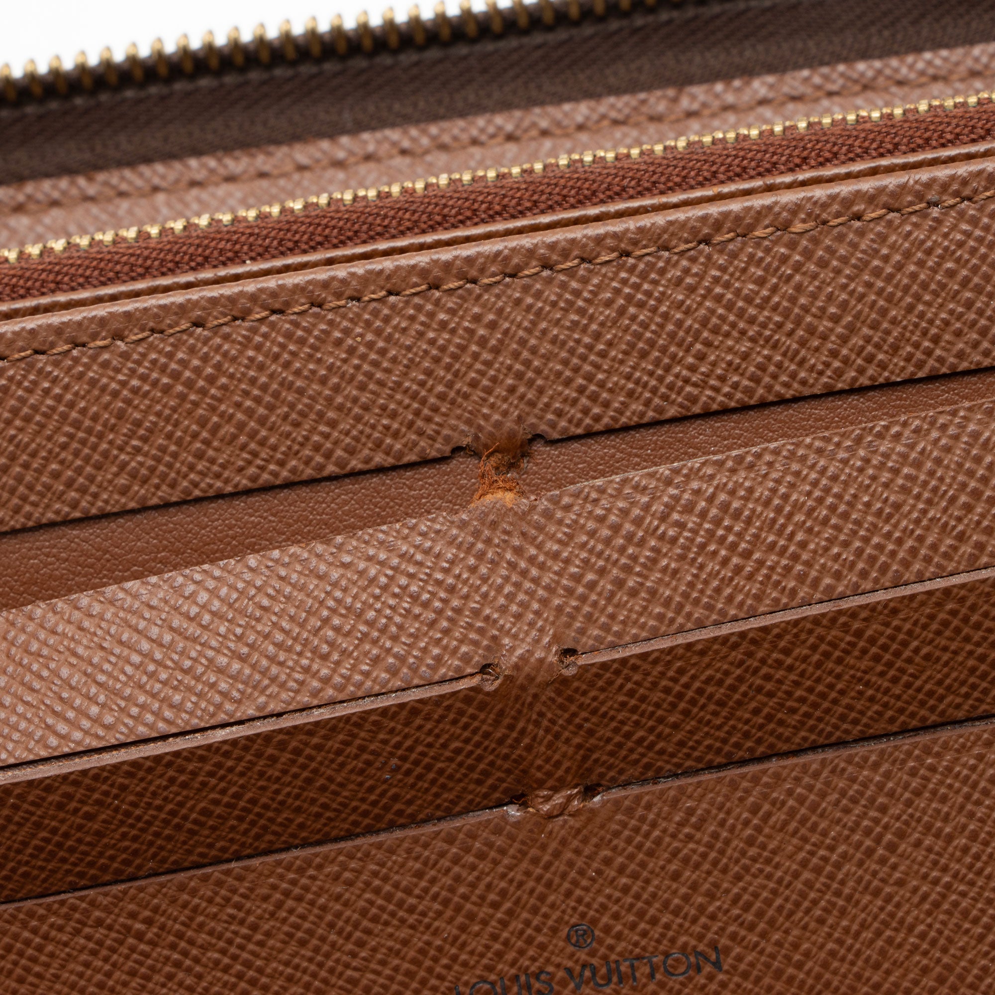Louis Vuitton Vintage Monogram Canvas Zippy Organizer Wallet