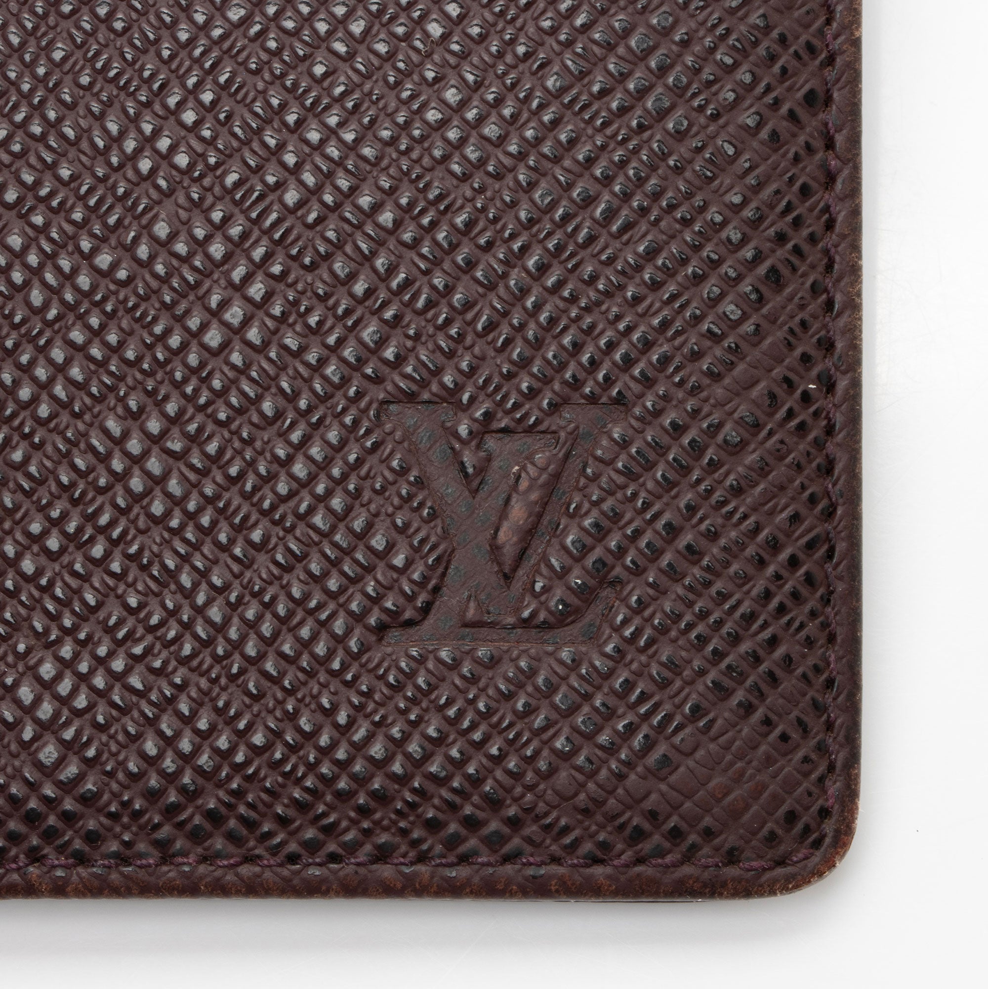 Louis Vuitton Vintage Taiga Leather Pocket Agenda Cover Wallet