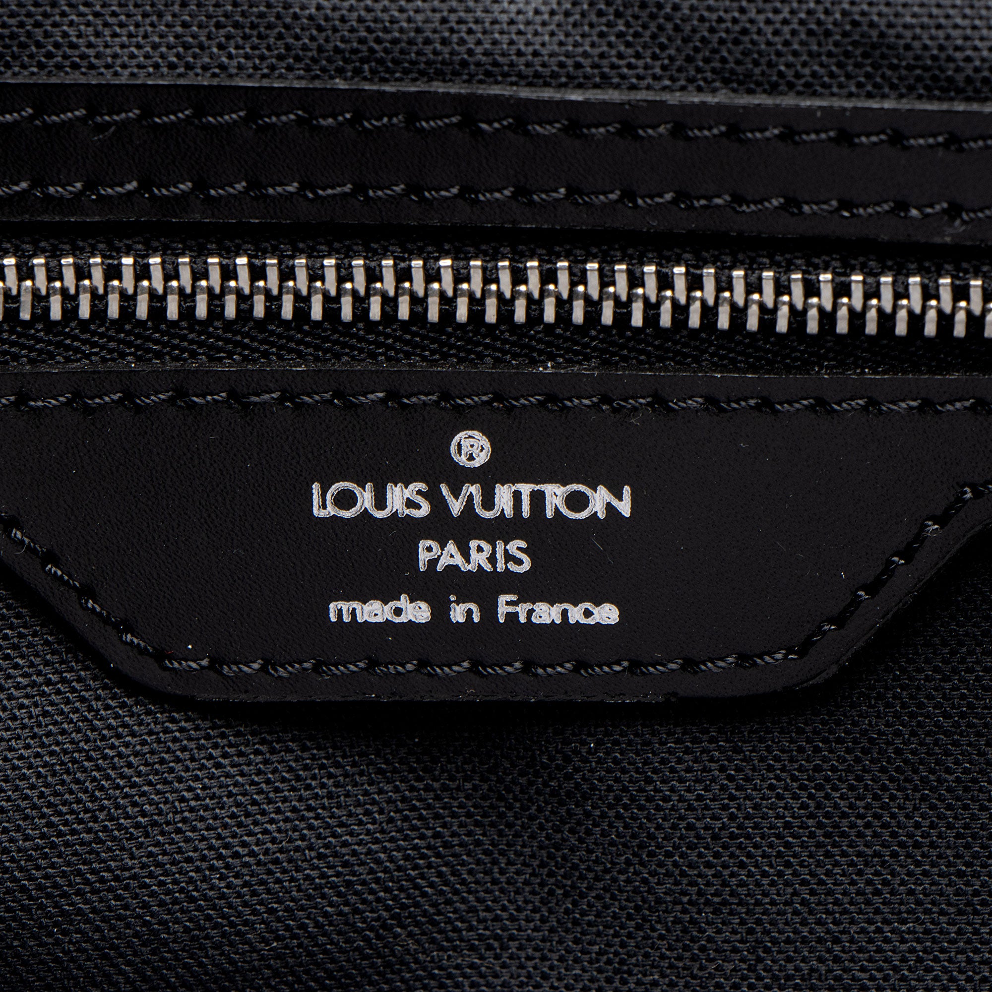 Louis Vuitton Vintage Taiga Leather Viktor Messenger