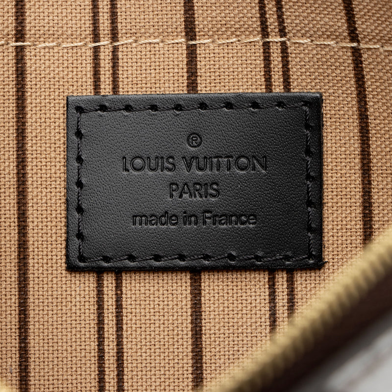 Louis Vuitton X LOL Monogram Canvas Neverfull MM Pochette (SHF-phsuHR)