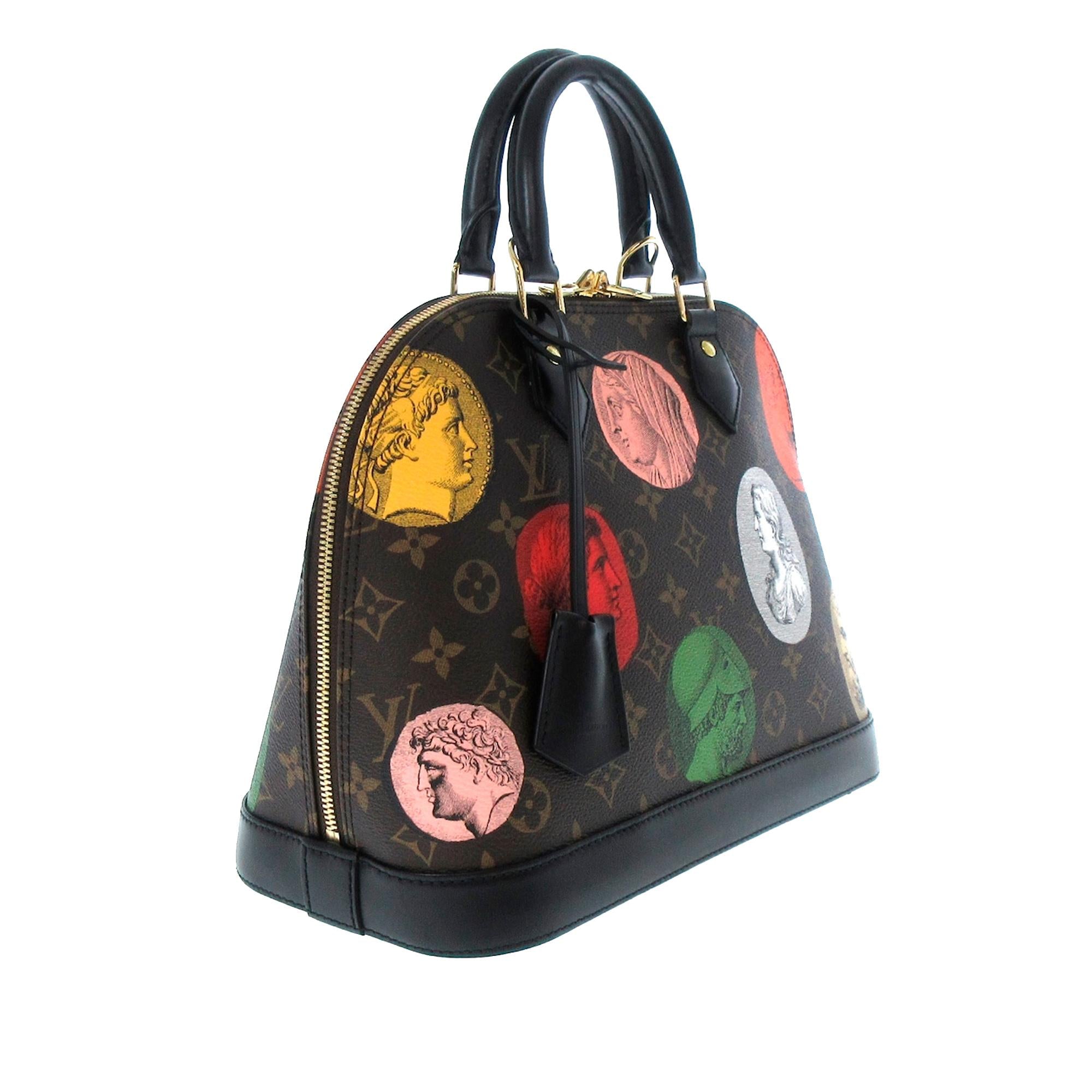 Louis Vuitton x Fornasetti Monogram Cameo Alma PM (SHG-pJW0iI)