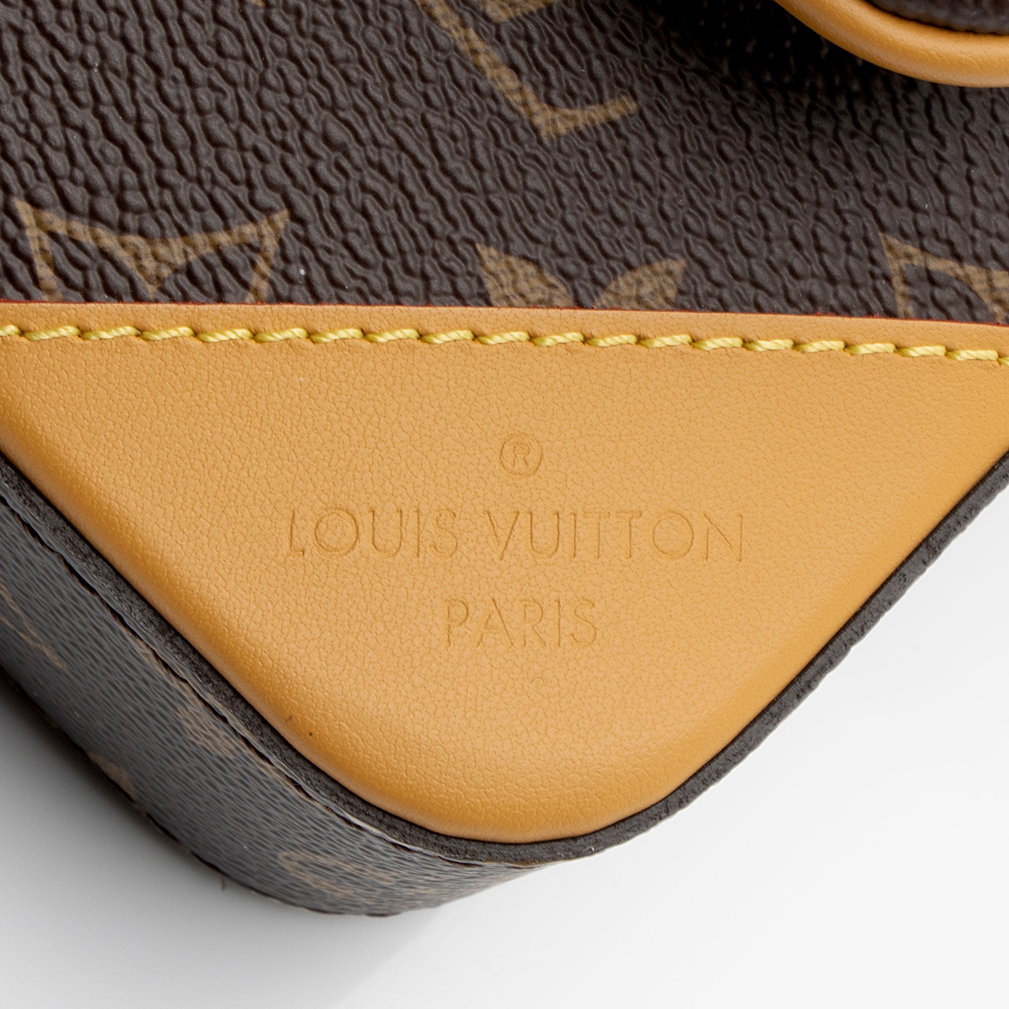 Louis Vuitton x NIGO Reverse Monogram Stripes Trio Messenger (SHF-19TKNn)