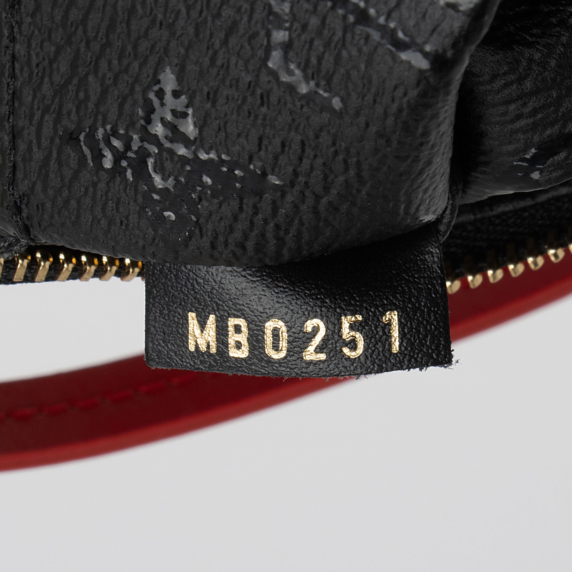 Louis Vuitton x Urs Fischer Tufted Monogram Canvas Pochette Accessoires (SHF-yZaBHA)