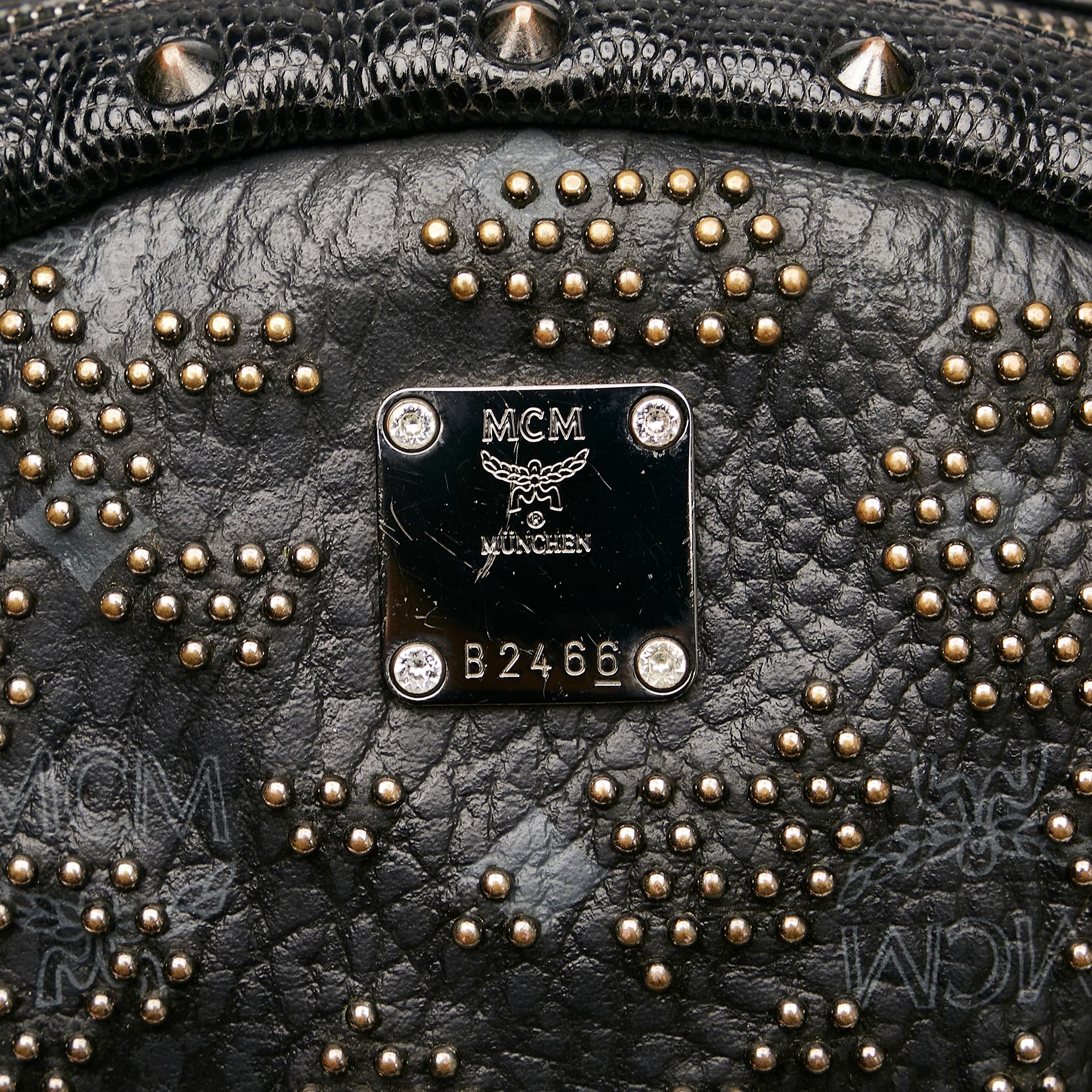 MCM Studded Leather Backpack (SHG-KhpOgC)
