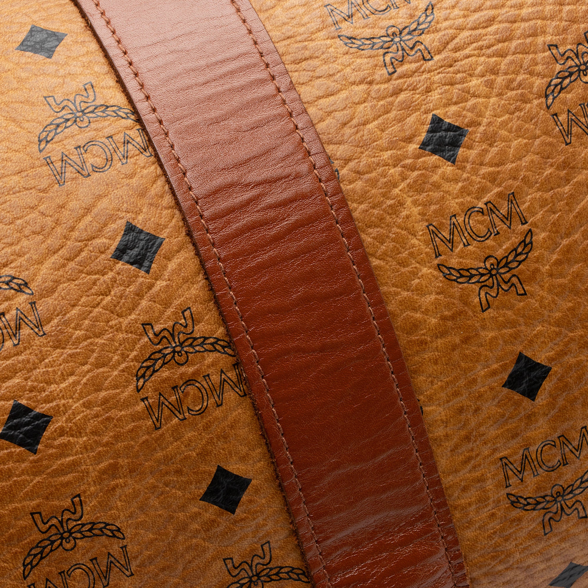 MCM Vintage Visetos Duffle Bag (SHF-G29PMP)