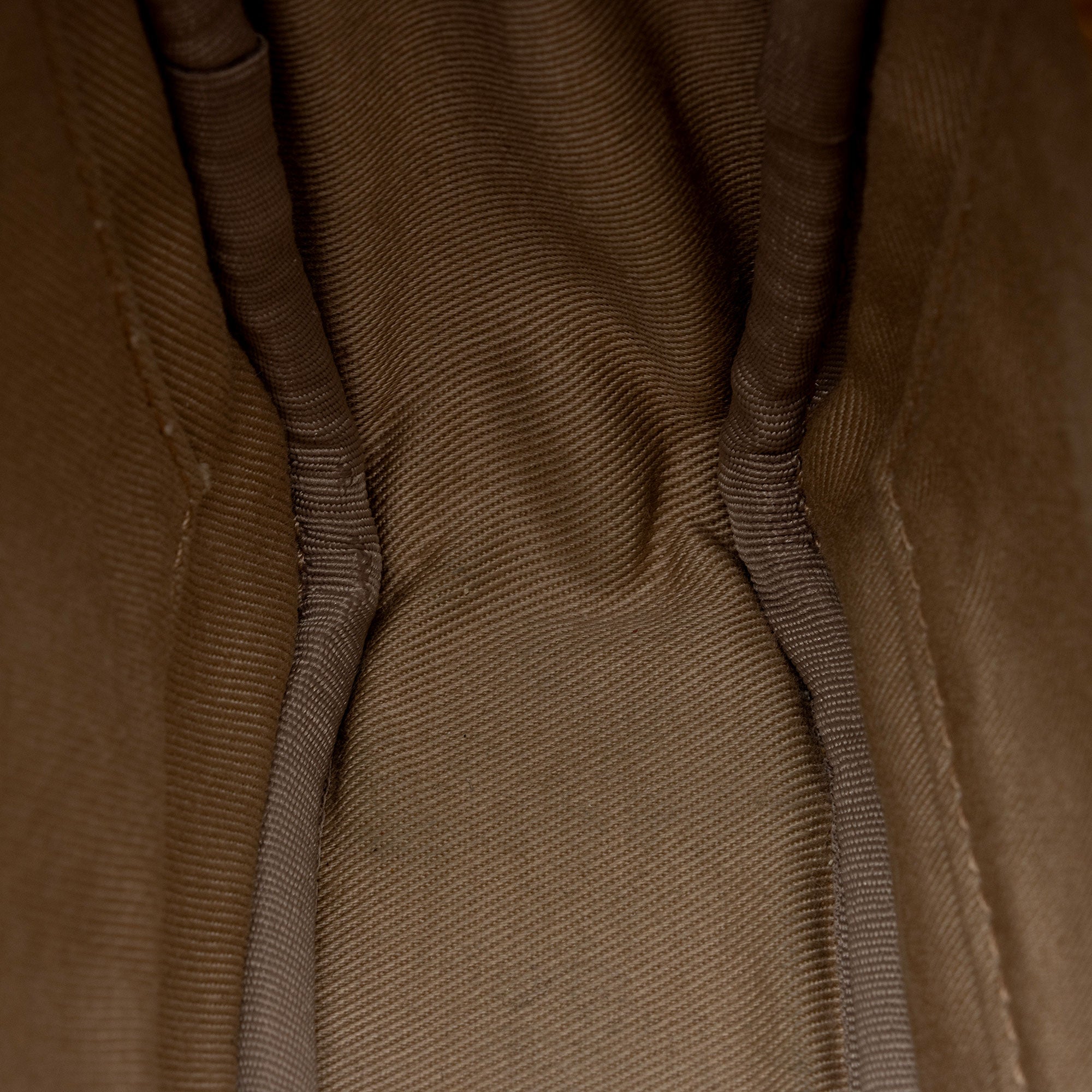 MCM Visetos Aren Small Crossbody Bag (SHF-nJ5KJz)