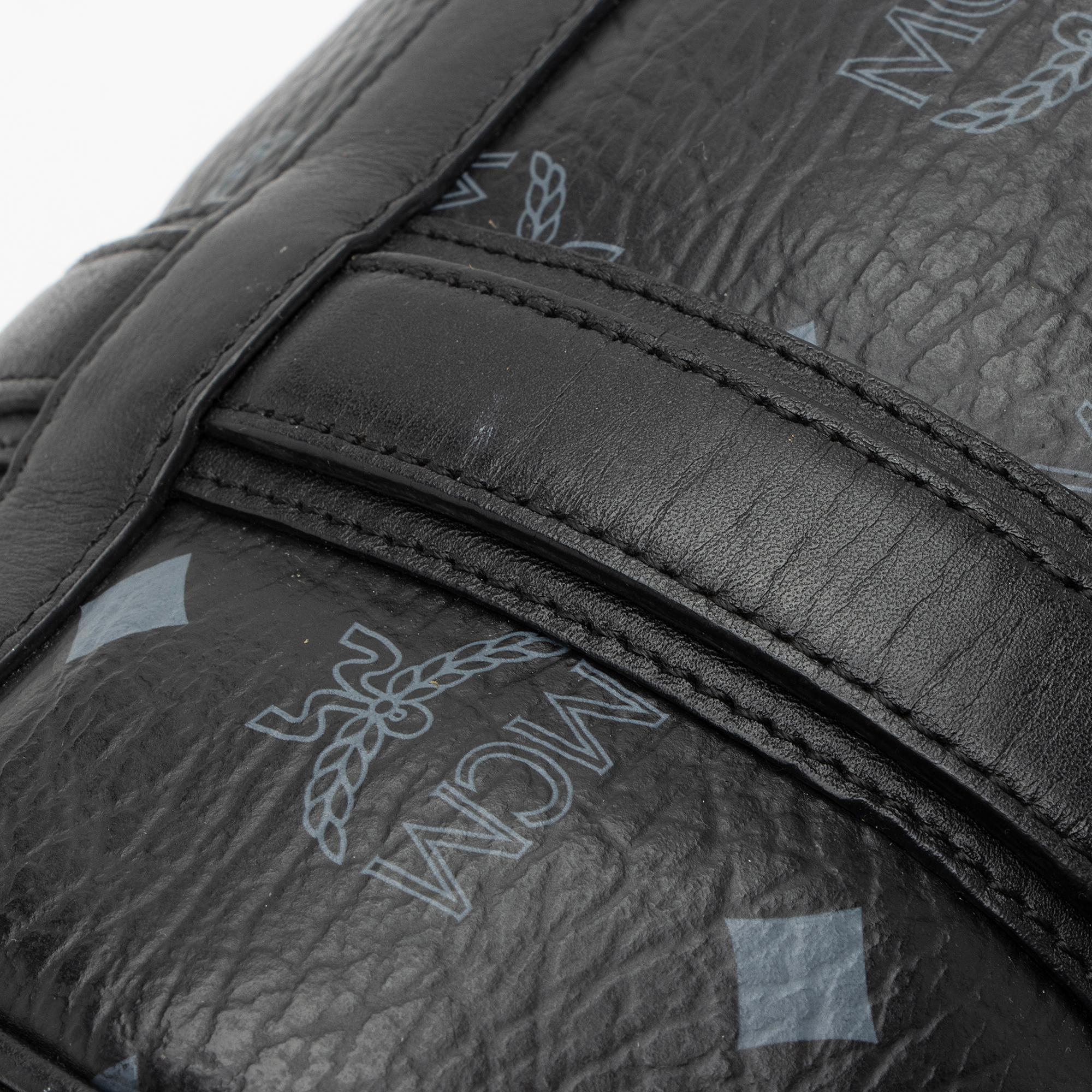 MCM Visetos Essential Barrel Bag (SHF-zQniXB)