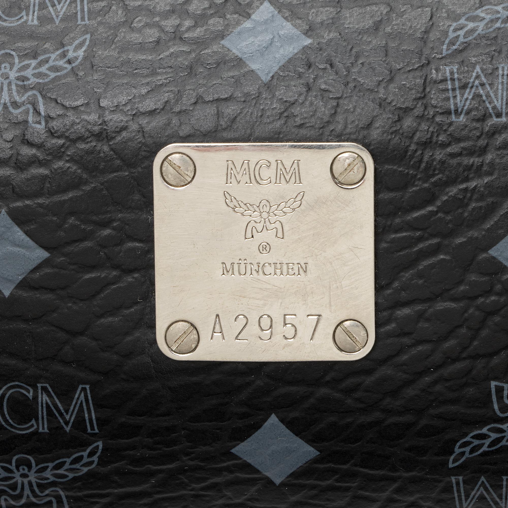 MCM Visetos Essential Barrel Bag (SHF-zQniXB)