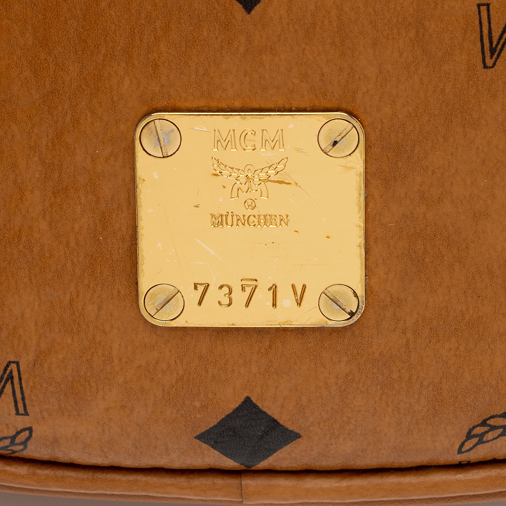 MCM Visetos Essential Multi-Pochette Belt Bag (SHF-9OcfsS)