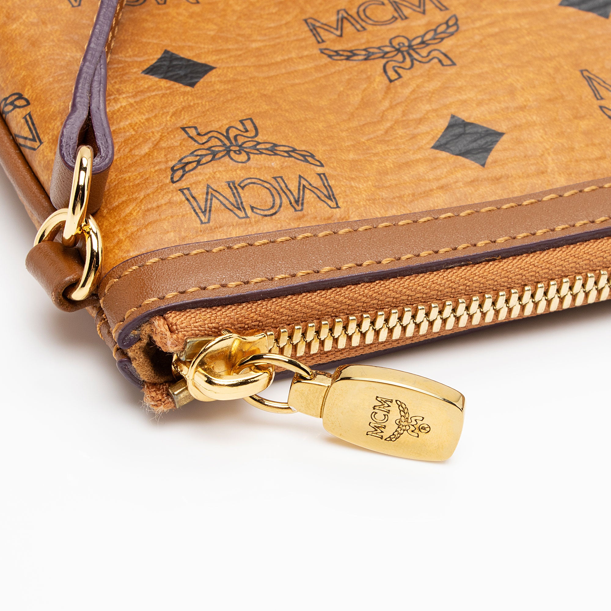 MCM Visetos Large Pochette (SHF-OpTMLo)