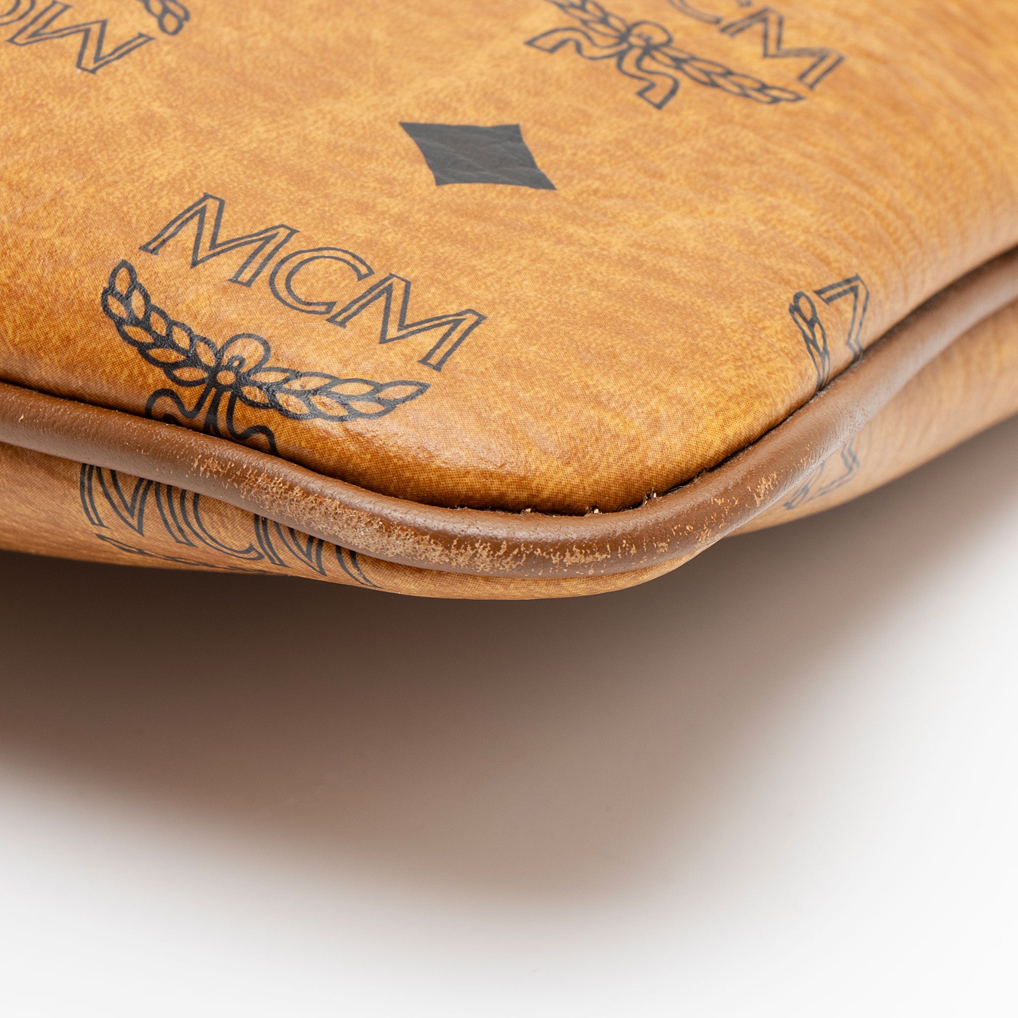 MCM Visetos Large Pochette