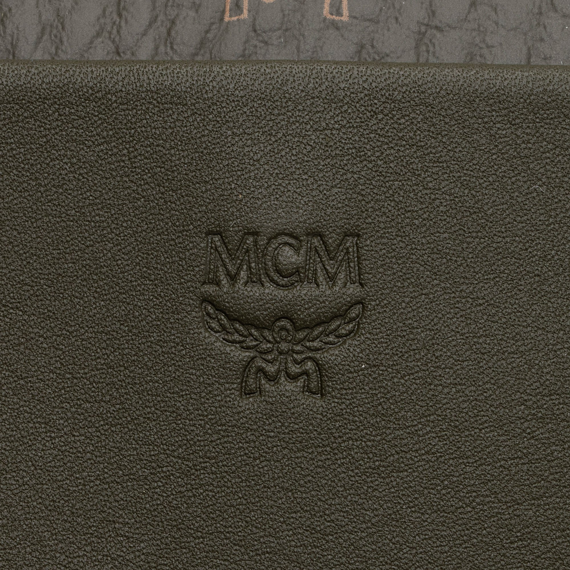 MCM Visetos Leather Aren Medium Hobo (SHF-fneffR)