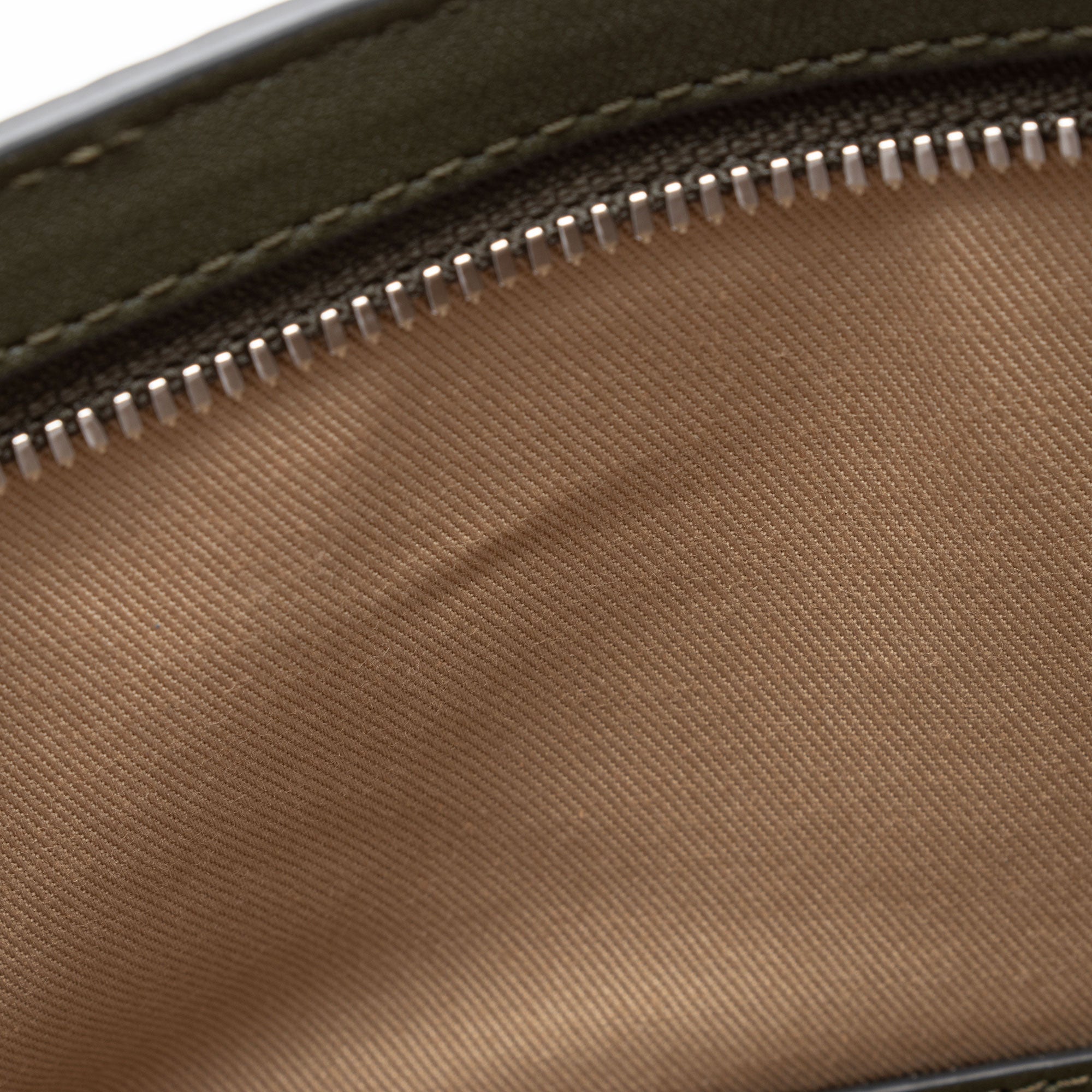 MCM Visetos Leather Aren Medium Hobo (SHF-zw1lPu)
