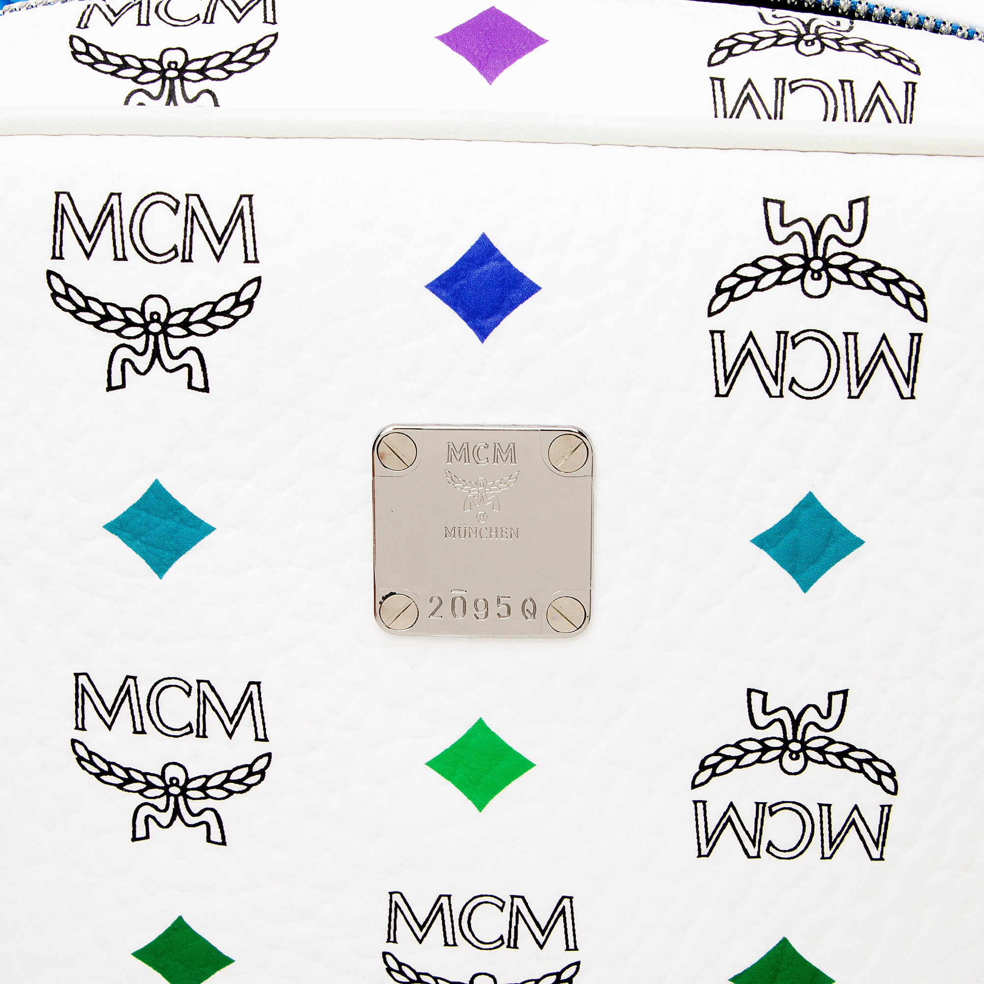 MCM Visetos Skyoptic Camera Bag (SHF-23484)