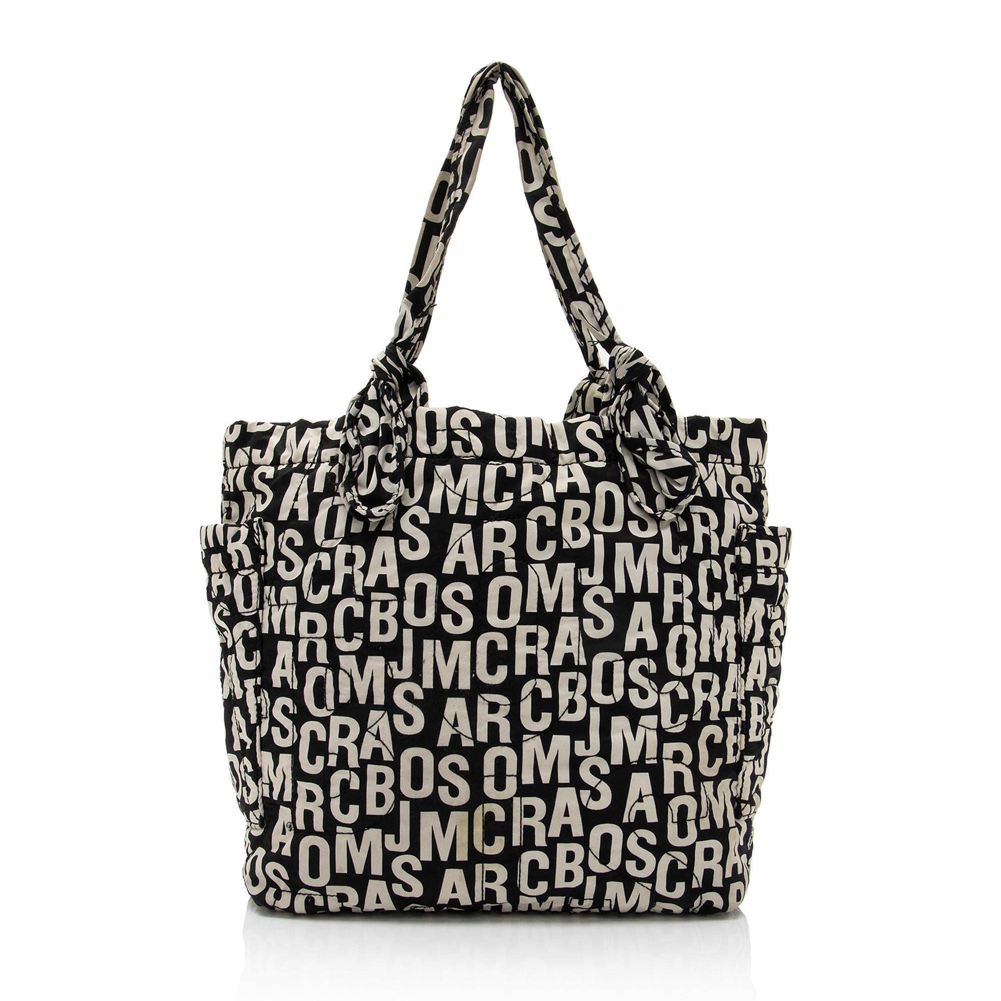 Marc By Marc Jacobs Quilted Nylon Logo Tote (SHF-QDW7AZ)