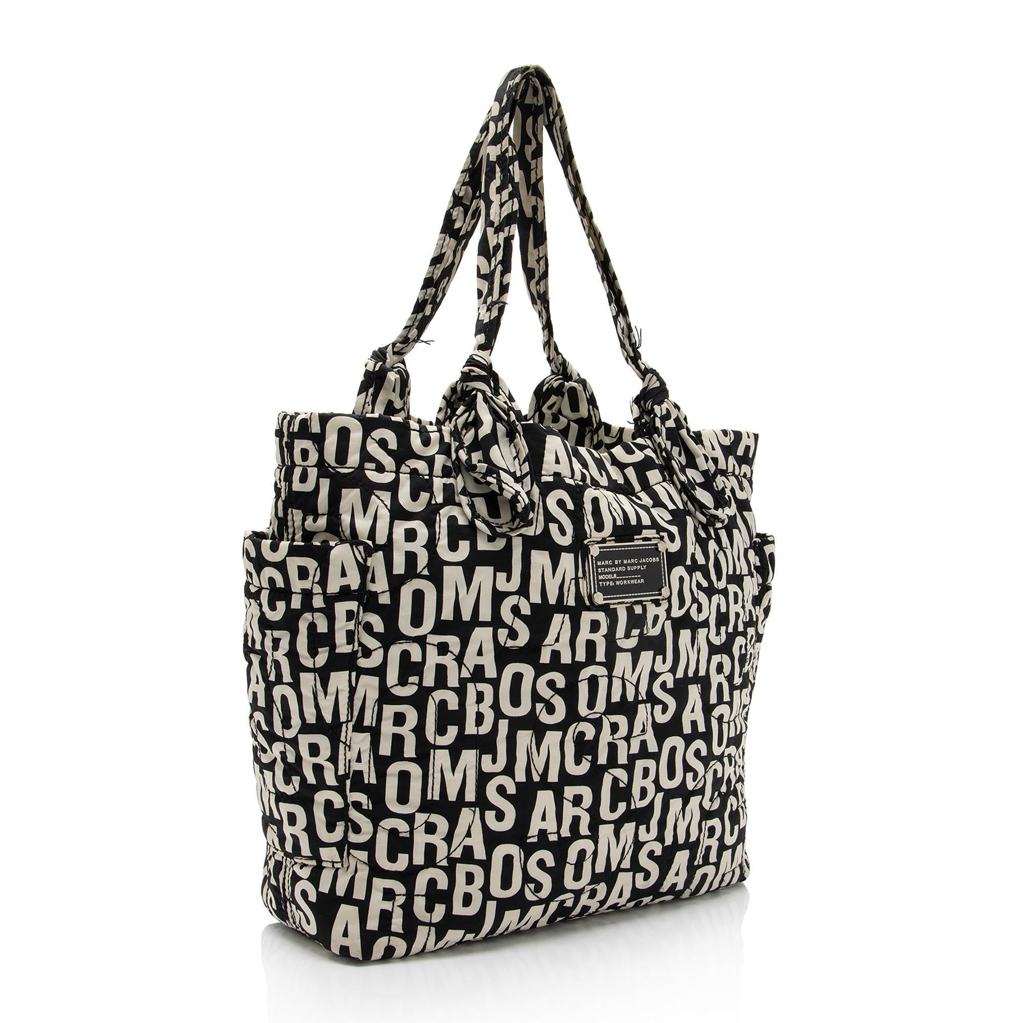 Marc By Marc Jacobs Quilted Nylon Logo Tote (SHF-QDW7AZ)