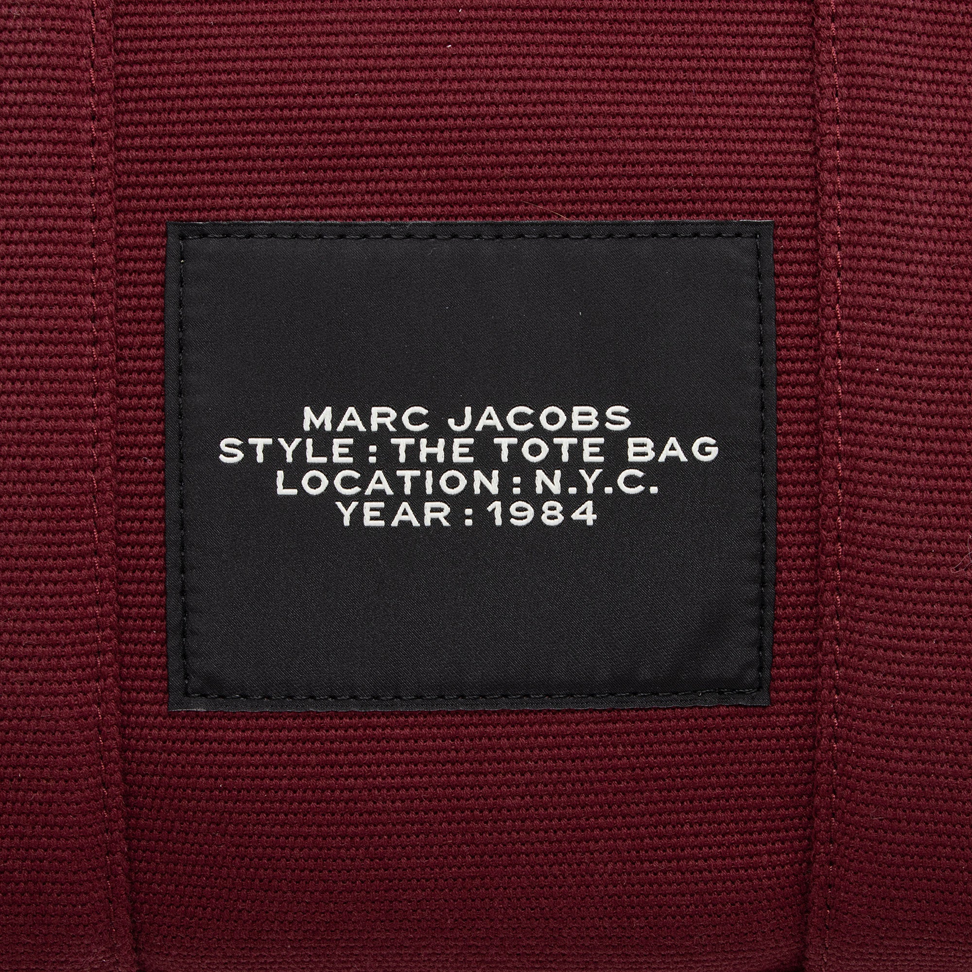 Marc Jacobs Canvas The Tote Medium Bag (SHF-j4utbg)