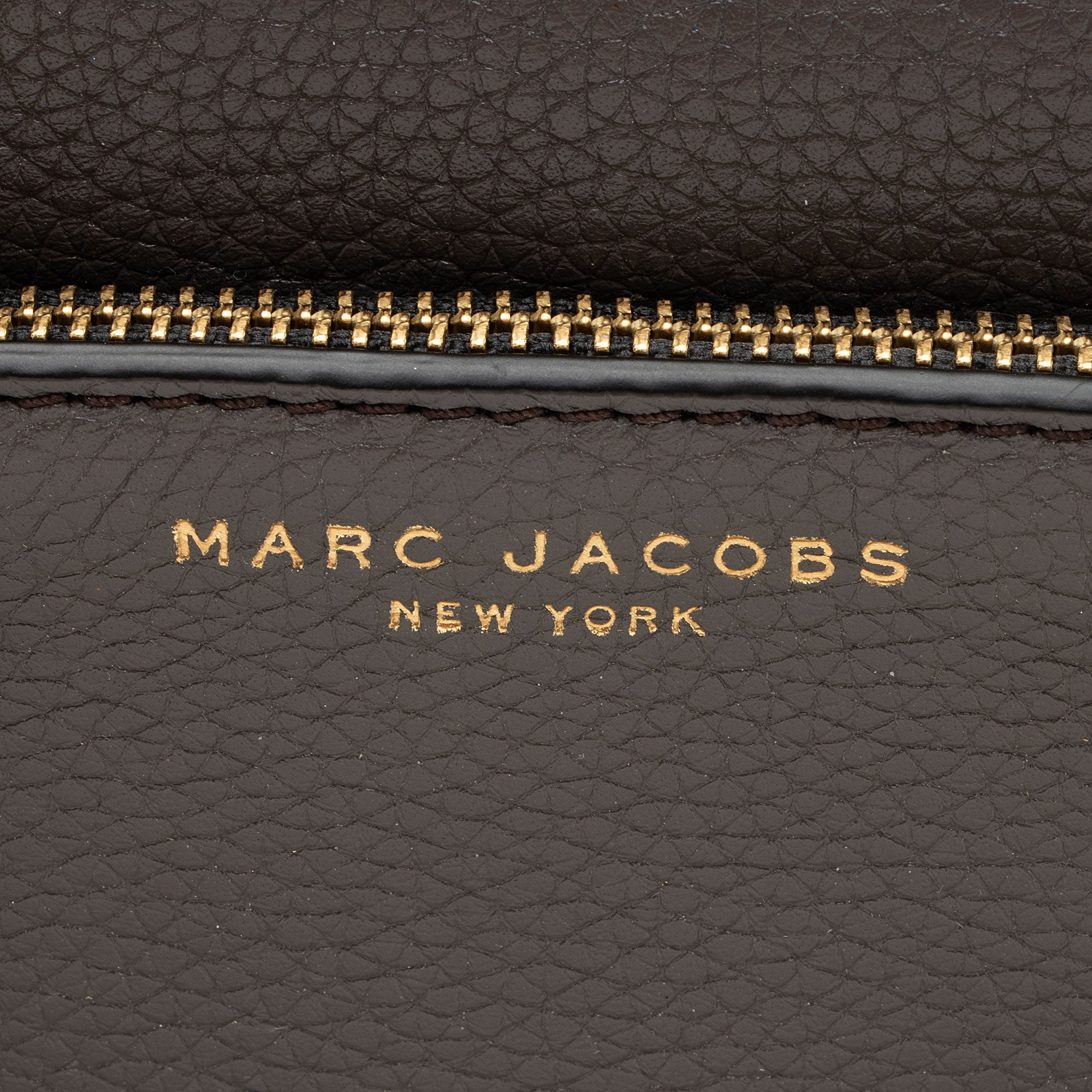 Marc Jacobs Leather Empire City Shoulder Bag (SHF-XzLCsn)