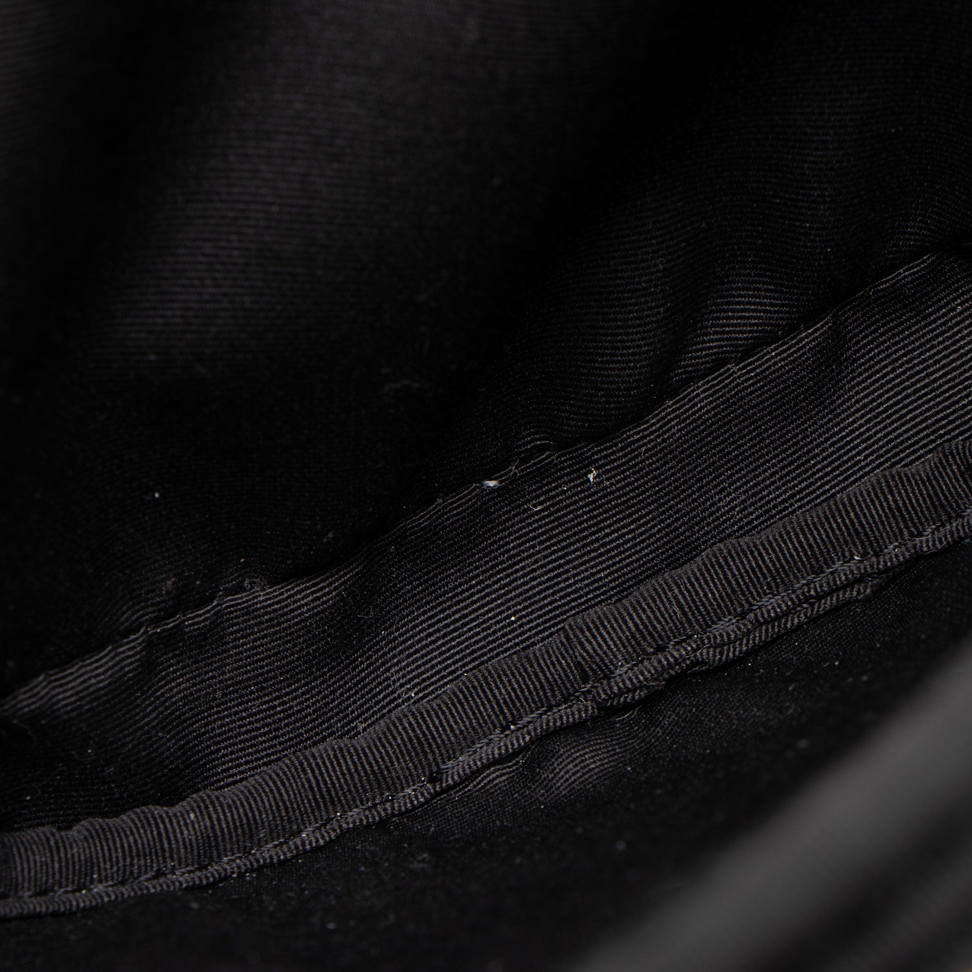 Marc Jacobs Leather Rewind Round Crossbody (SHF-CFaSaO)