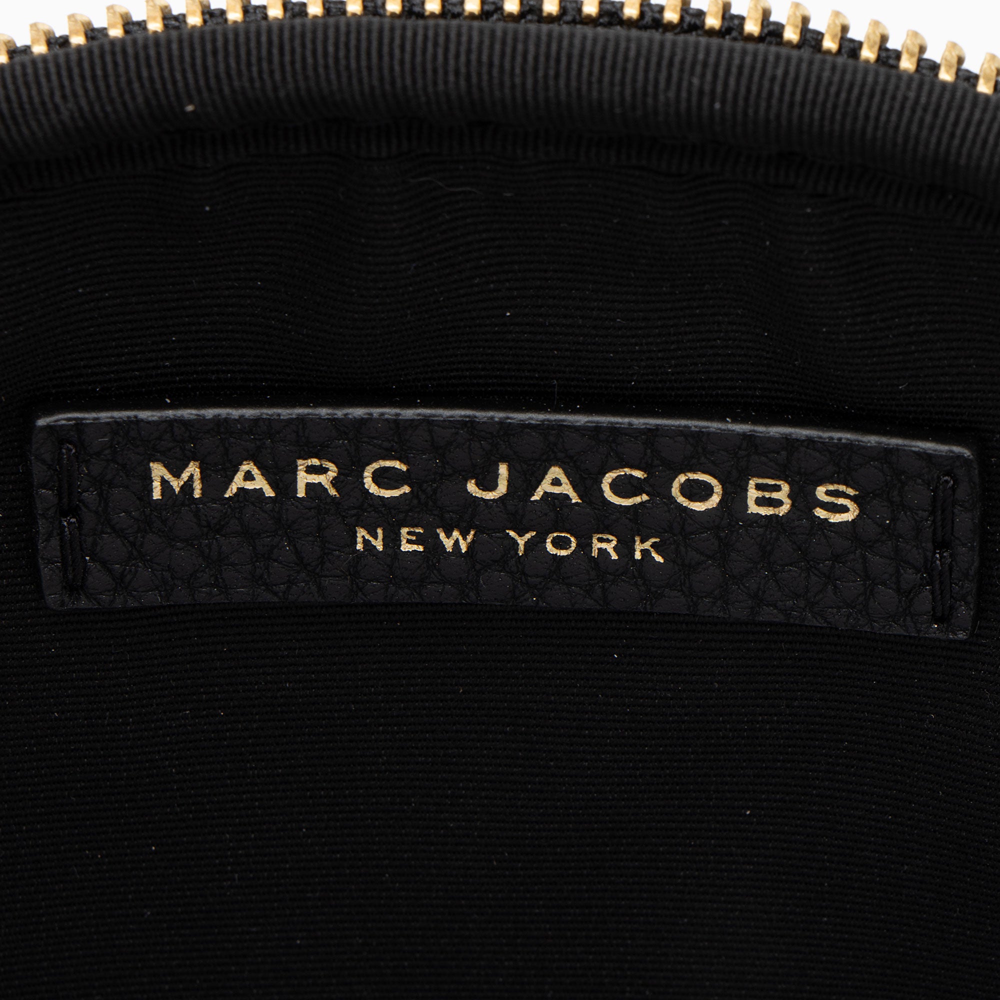 Marc Jacobs Leather Rewind Round Crossbody (SHF-CFaSaO)
