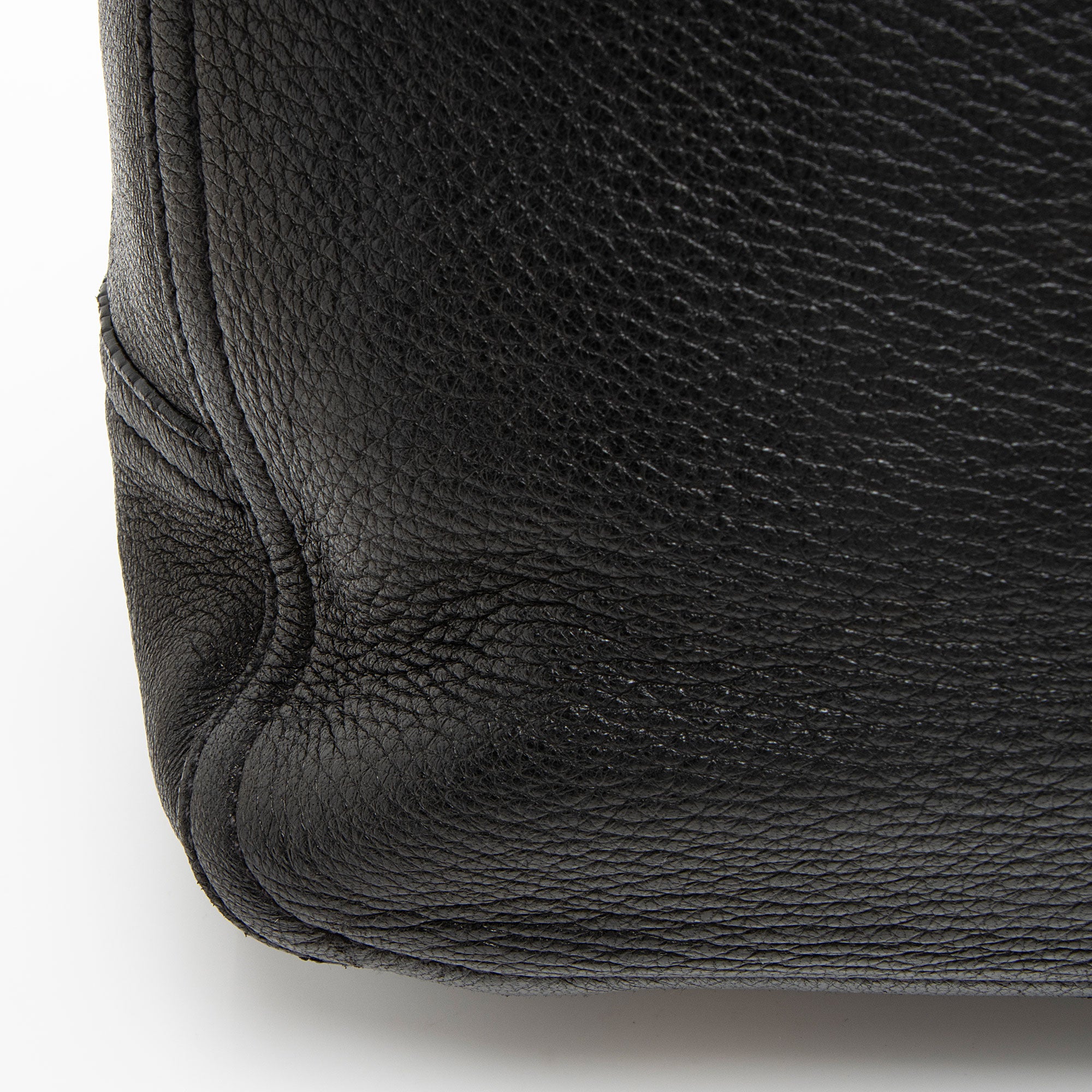 Miu Miu Cervo Turn Lock Flap Top Handle (SHF-l9fCUH)