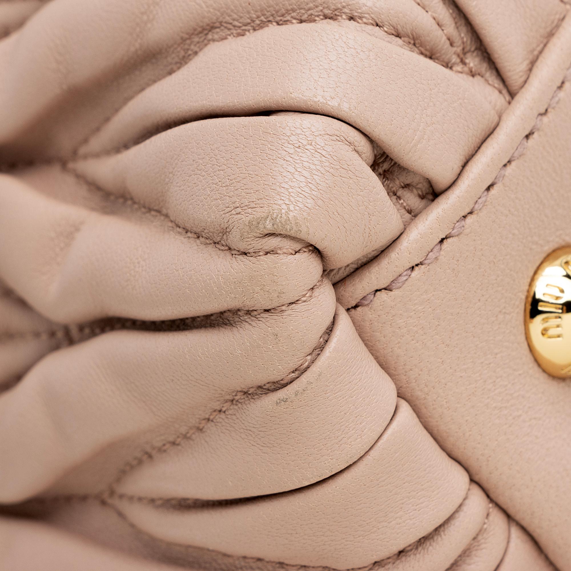 Miu Miu Matelasse Nappa Leather Convertible Medium Tote (SHF-KNlDVn)