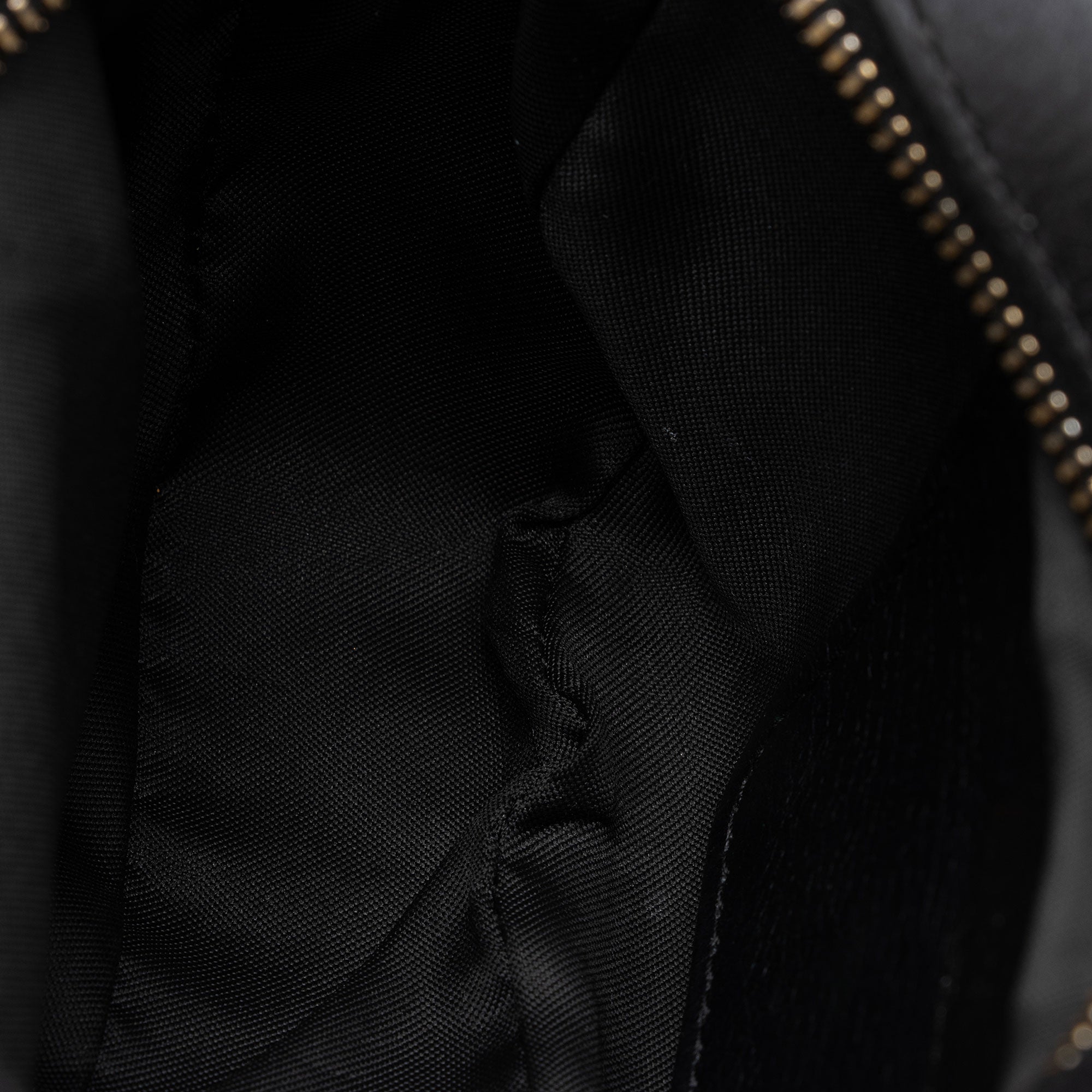 Moschino Leather Logo Shoulder Bag (SHF-Y2p2kN)