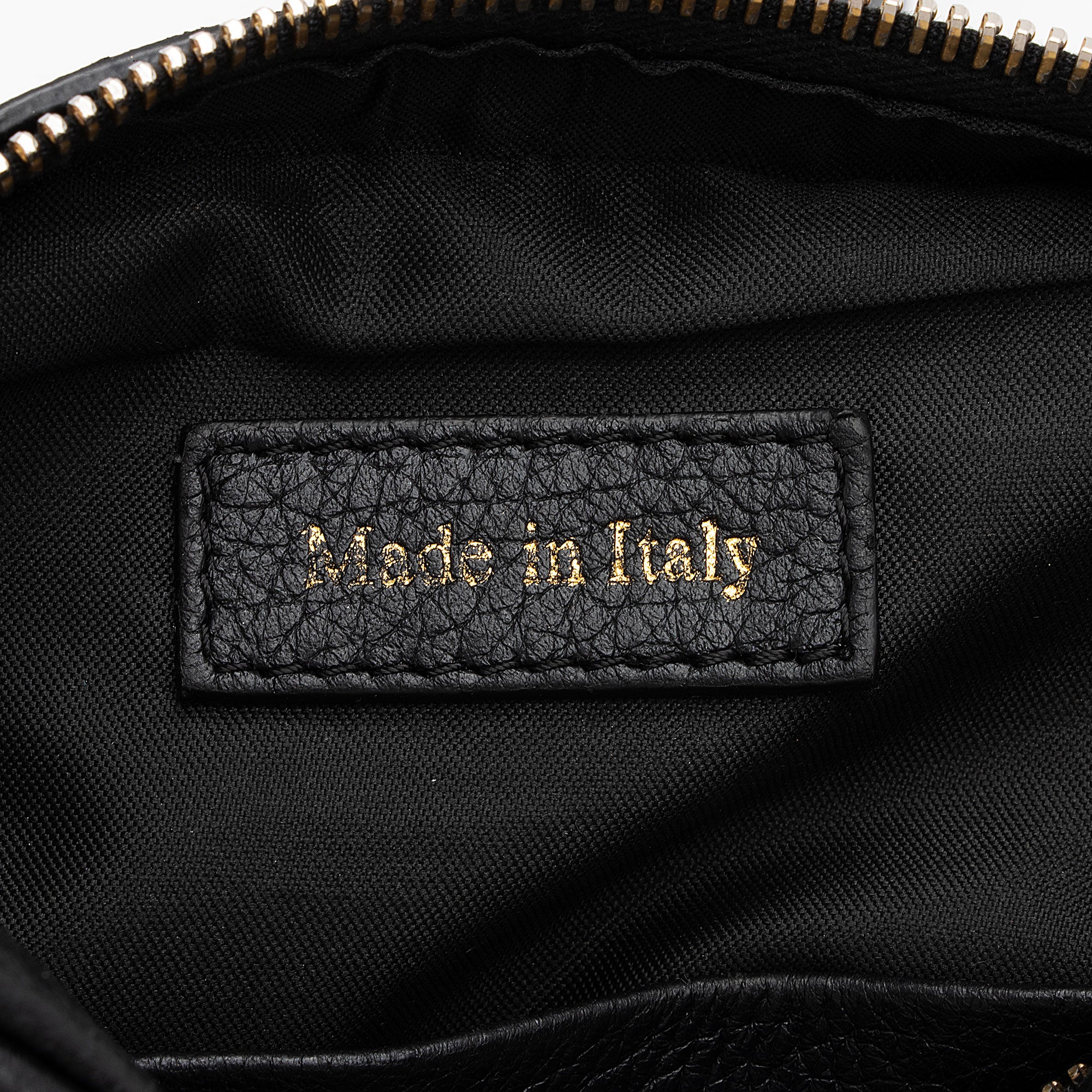 Moschino Leather Logo Shoulder Bag (SHF-Y2p2kN)