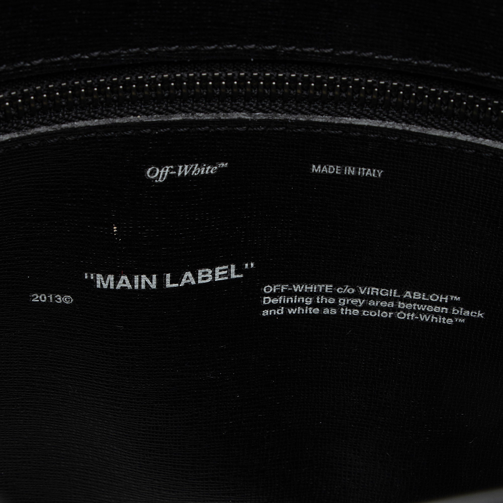 Off-White Leather Diag Binder Crossbody (SHF-udqF0I)