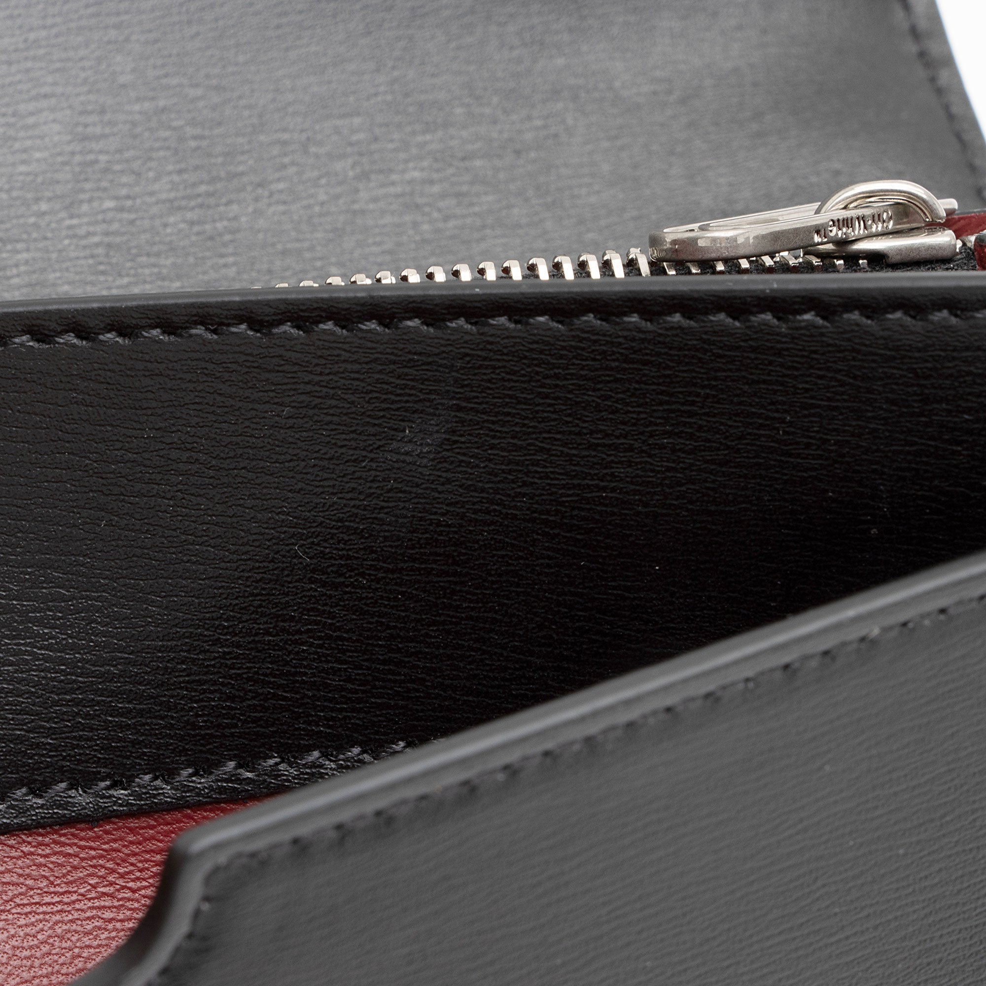 Off-White Leather Logo Jitney Wallet on Chain Bag (SHF-Rswgy5)