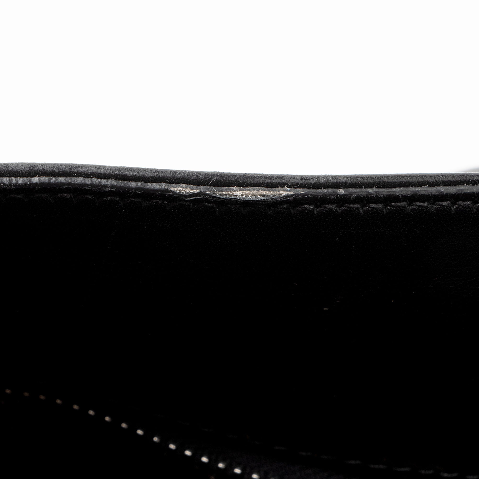 Prada Aged Calfskin Flap Messenger Bag (SHF-D2J23z)