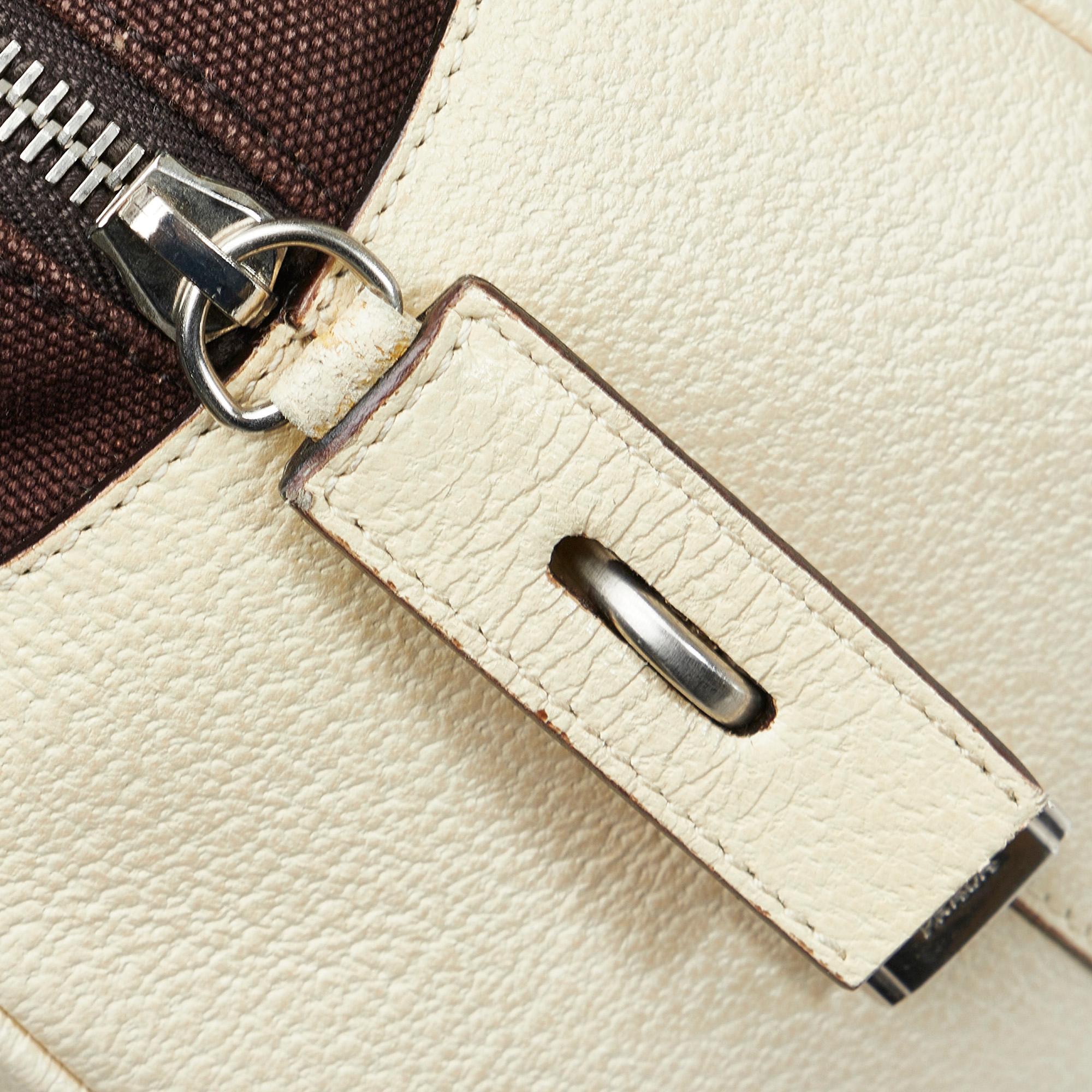 Prada Canapa Handbag (SHG-B0YjRI)