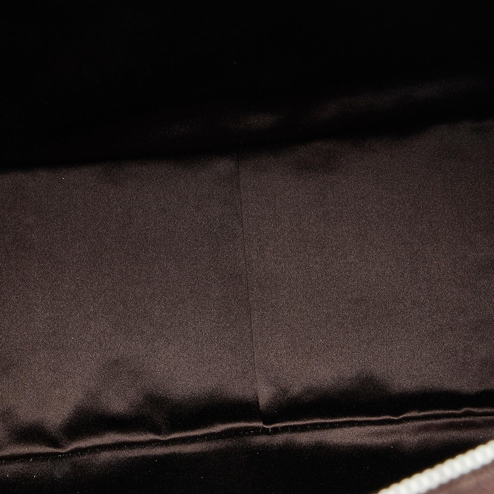 Prada Canapa Handbag (SHG-B0YjRI)