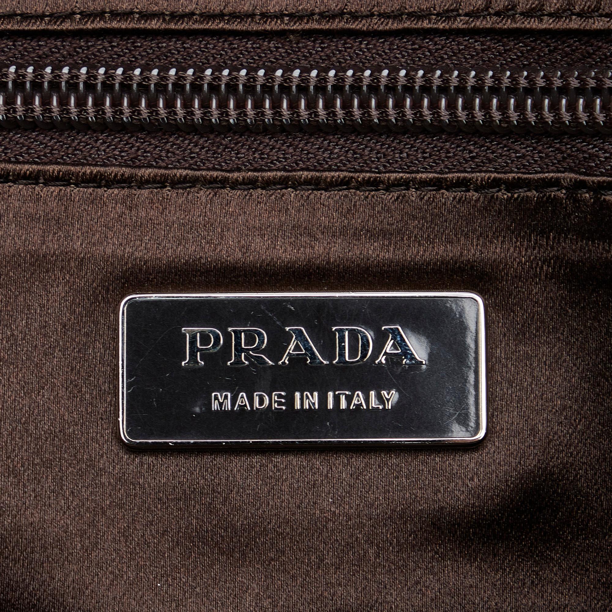 Prada Canapa Handbag (SHG-B0YjRI)