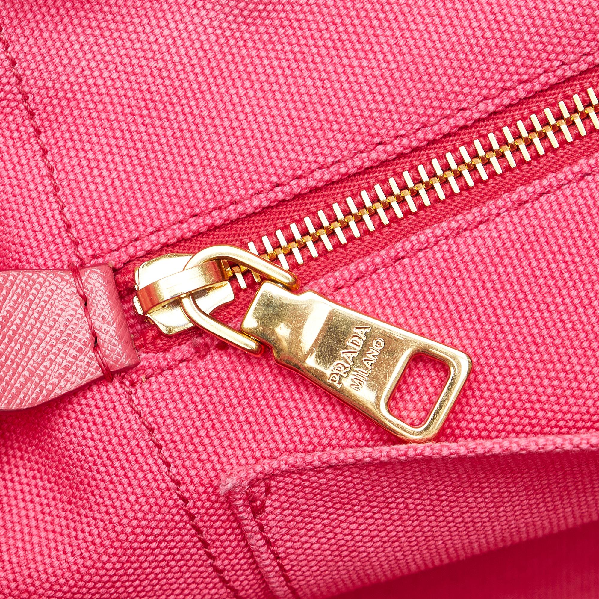 Prada Canapa Logo Satchel (SHG-3dZDAv)