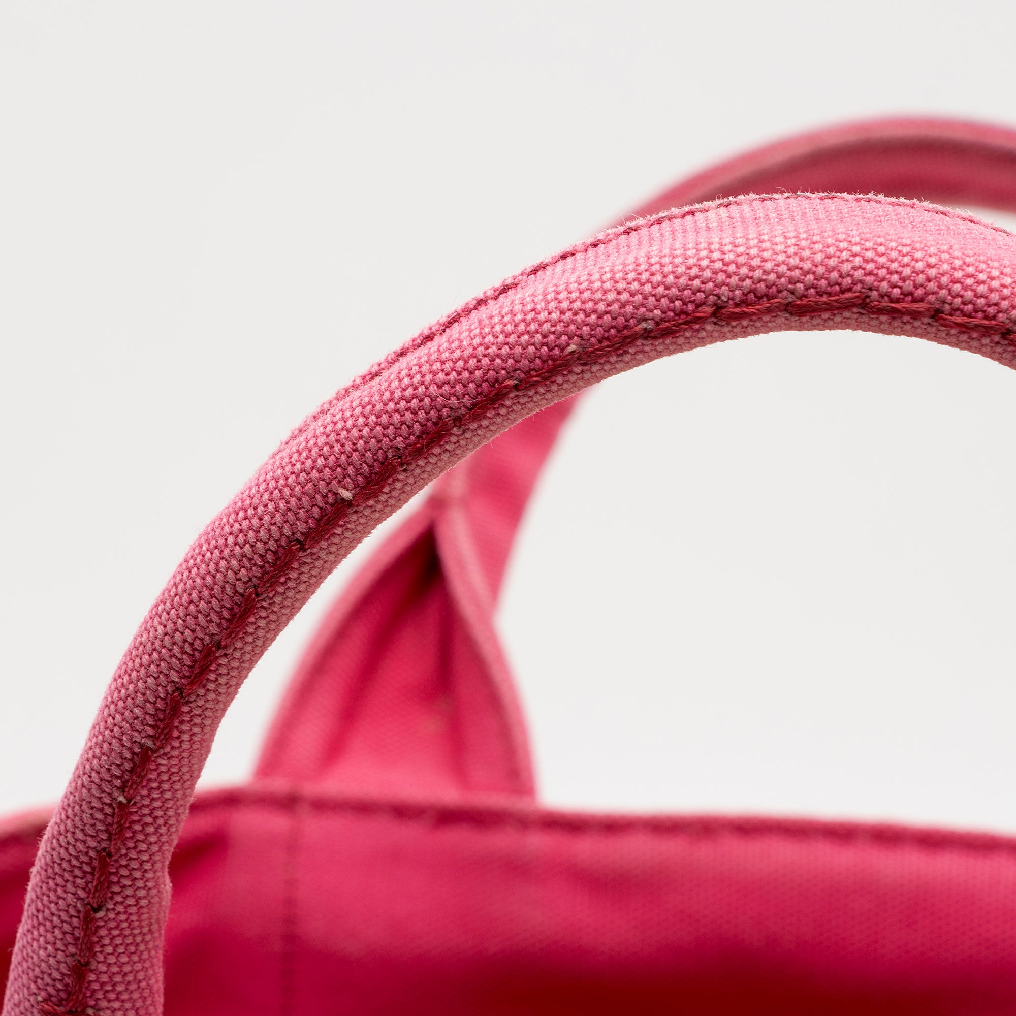 Prada Canapa Logo Shopping Tote (SHF-TjCWSj)